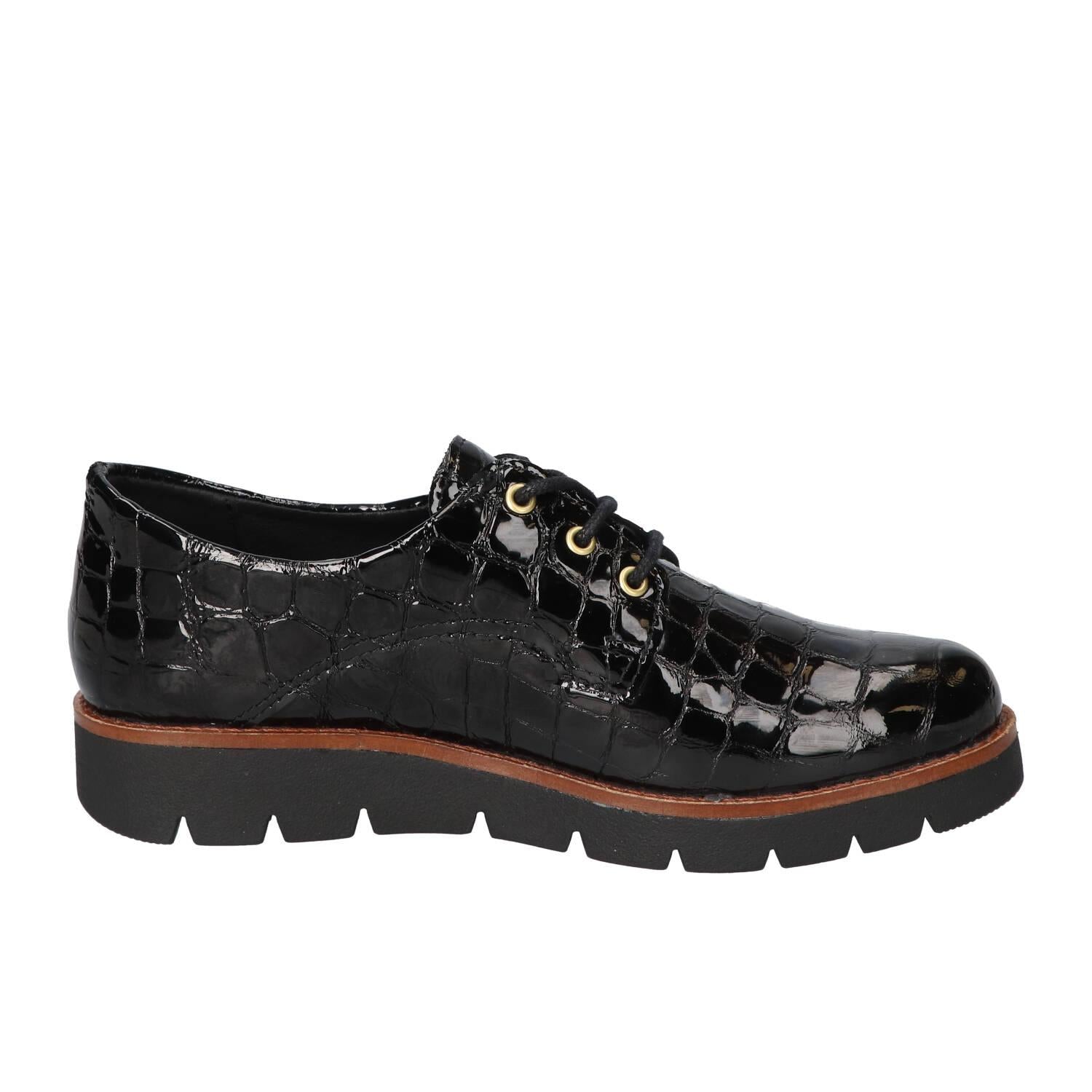 Veterschoenen, Zwart