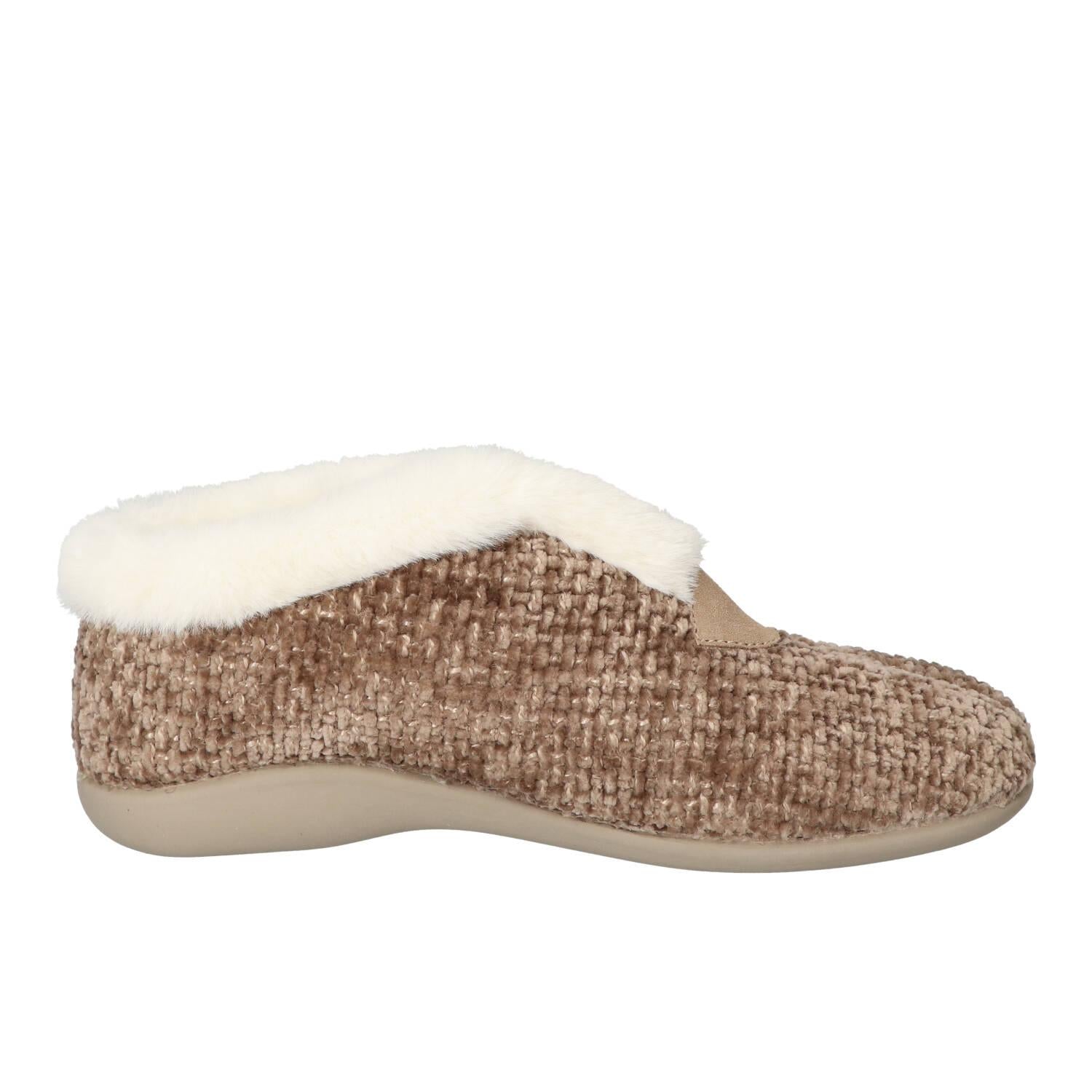 Pantoffels, Donkerbruin