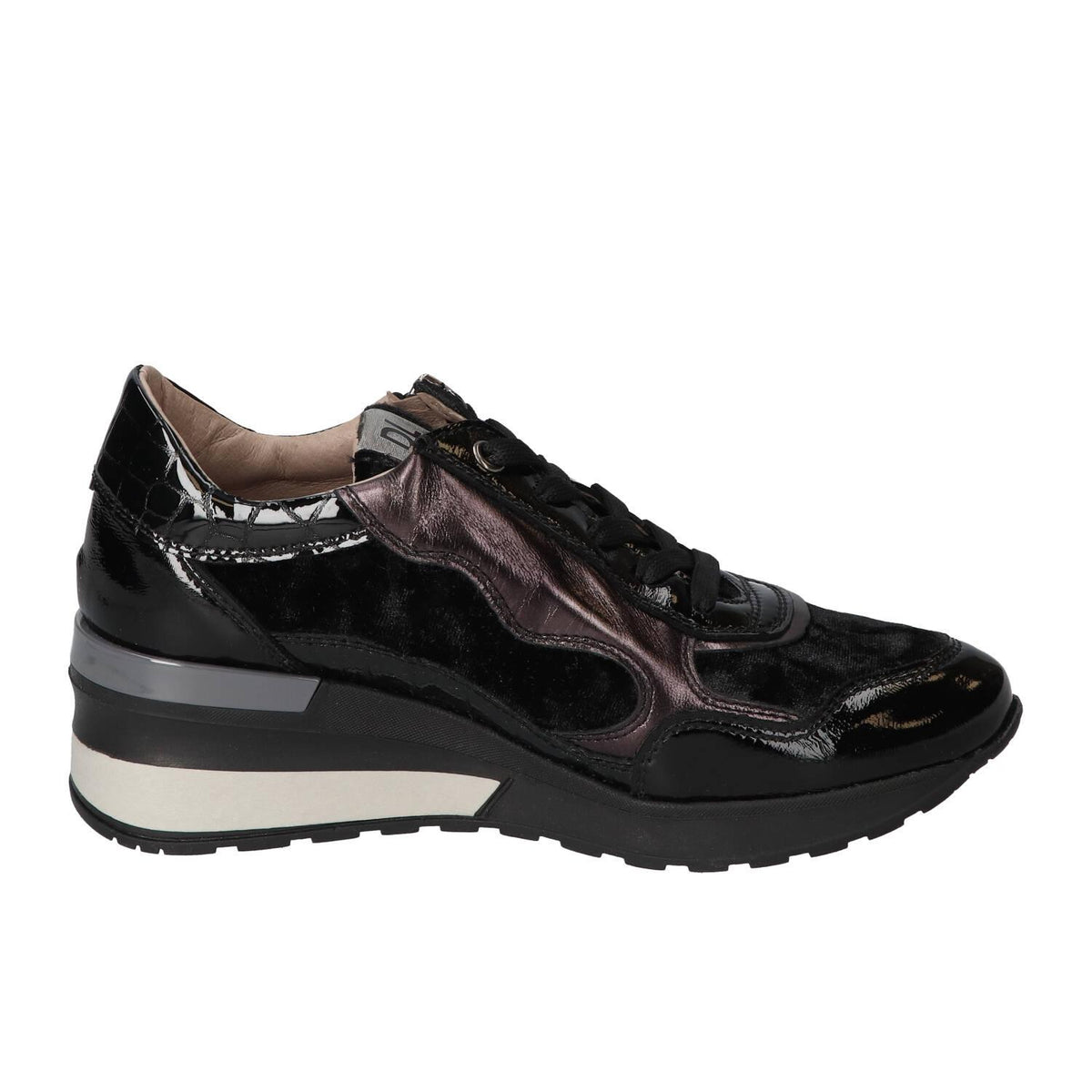 Sneakers, Zwart