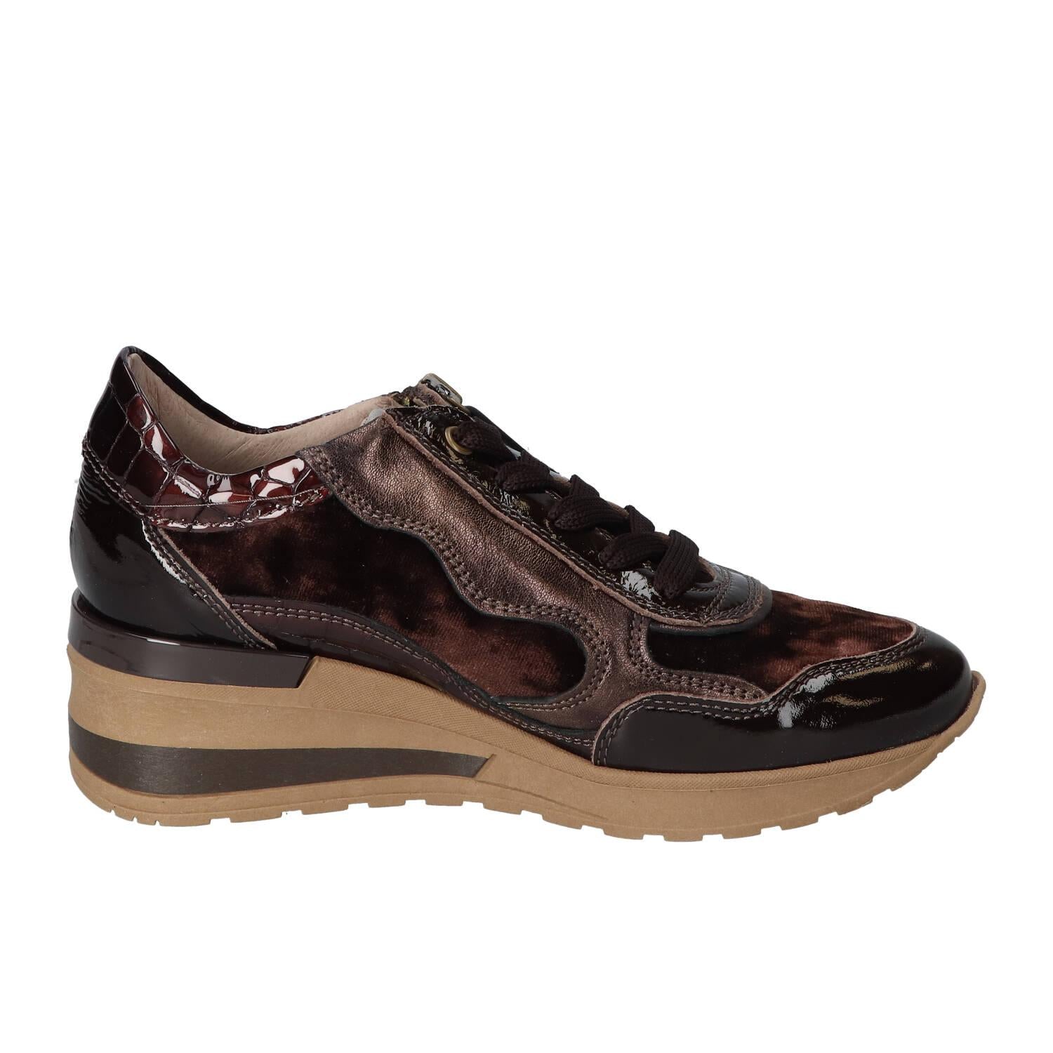 Sneakers, Donkerbruin
