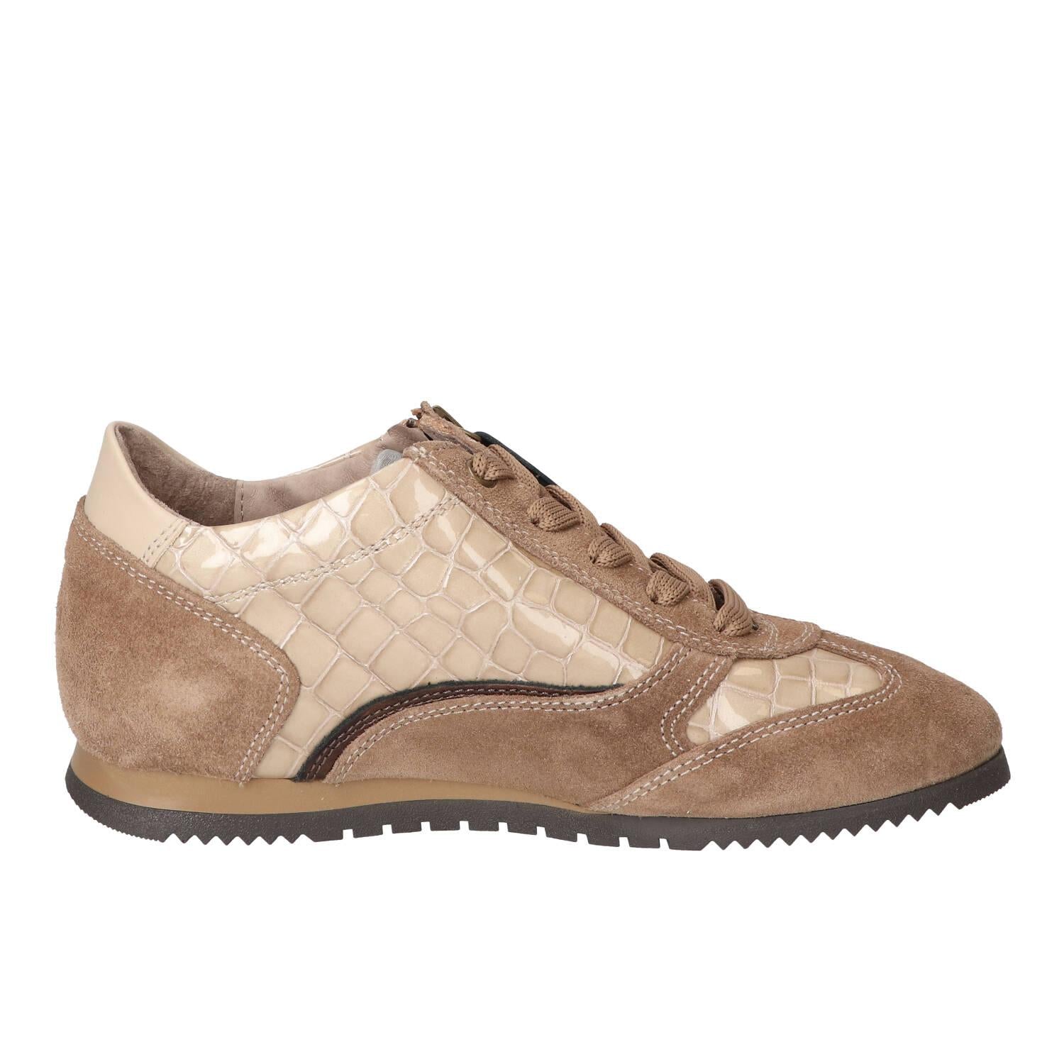 Sneakers, Taupe