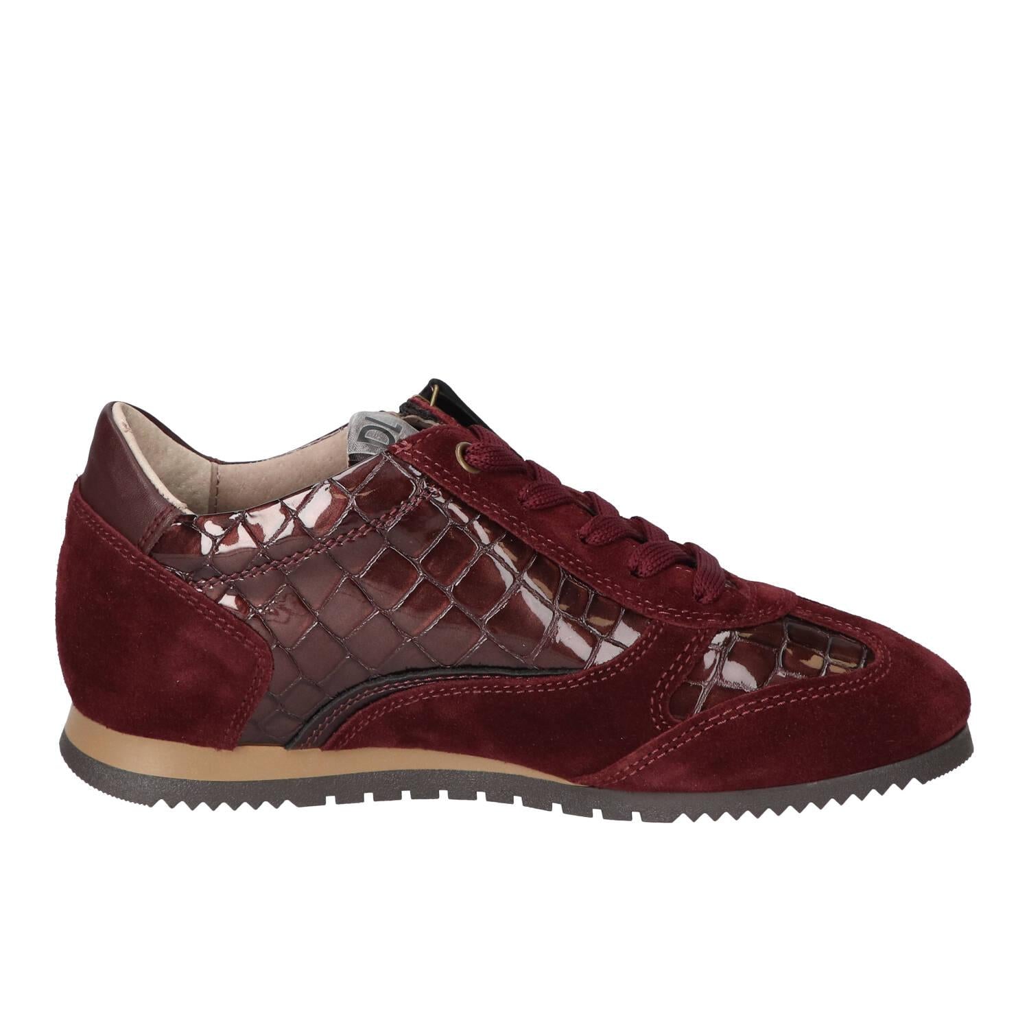 Sneakers, Bordeaux
