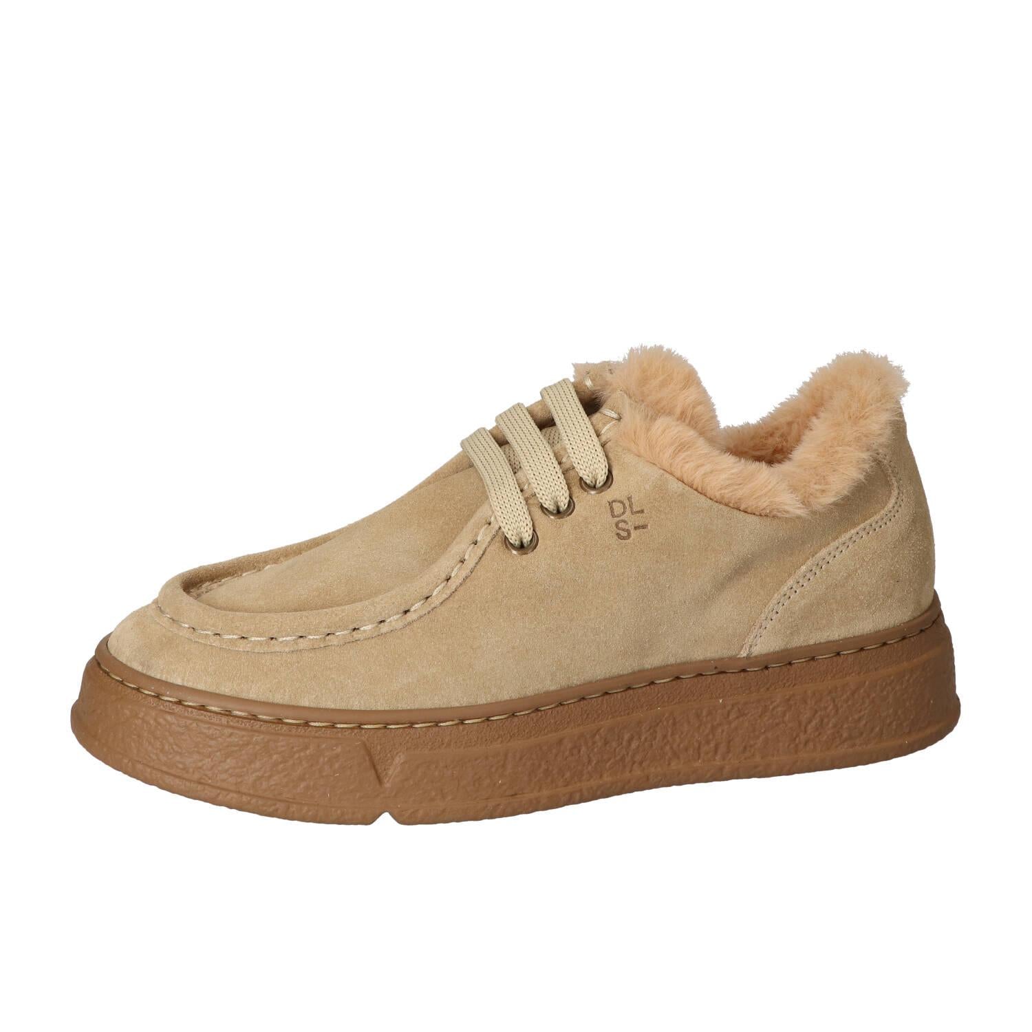 Veterschoenen, Lichtbeige