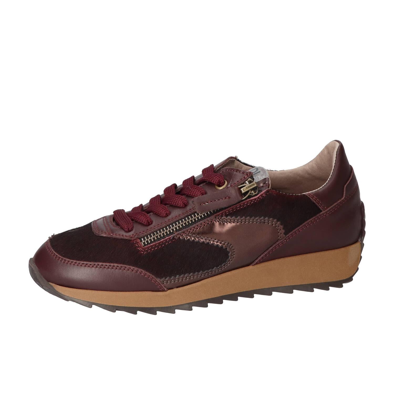 Sneakers, Bordeaux
