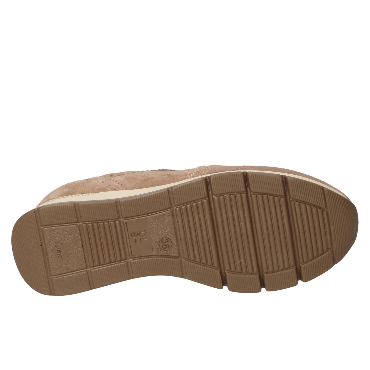 Sneakers, Taupe
