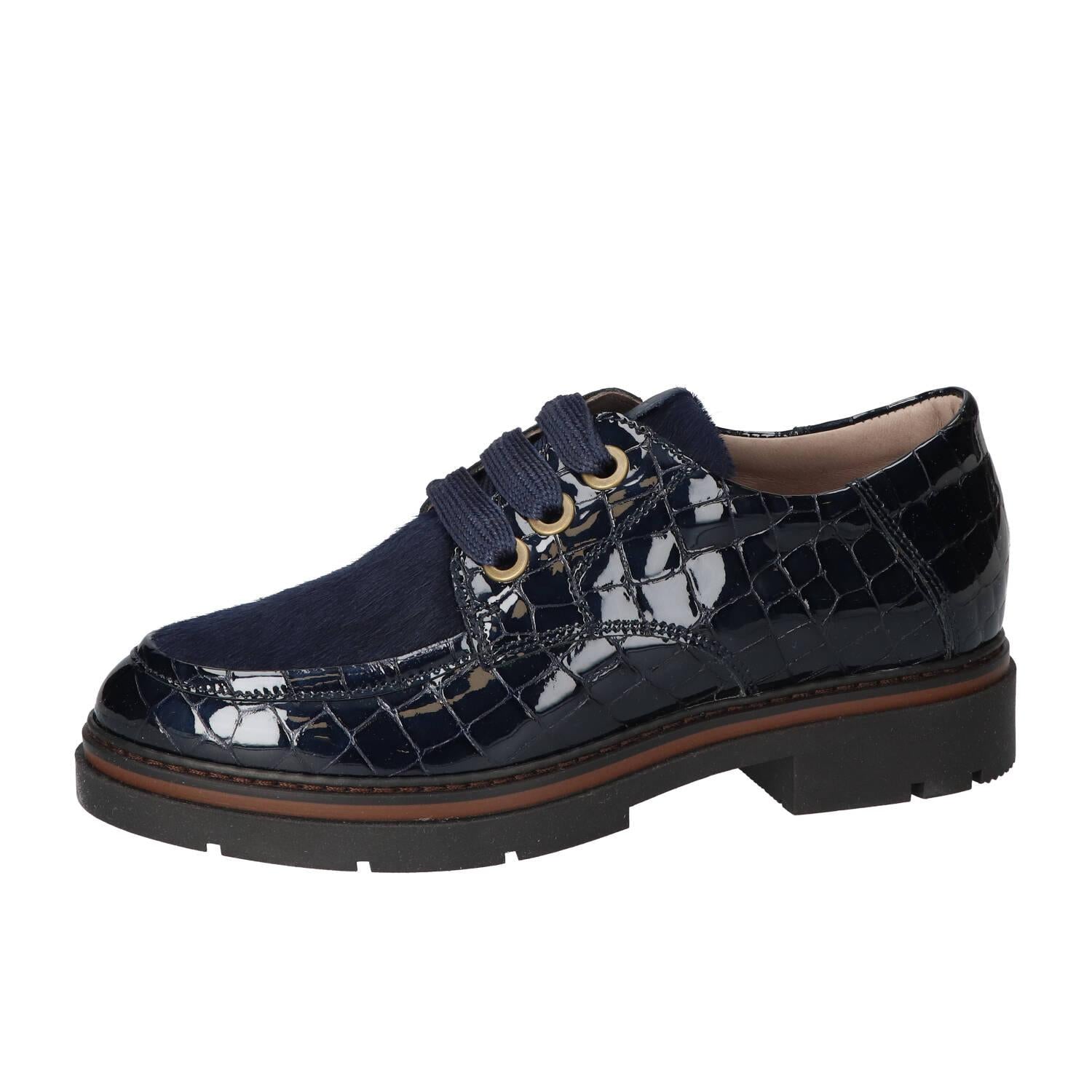 Veterschoenen, Blauw