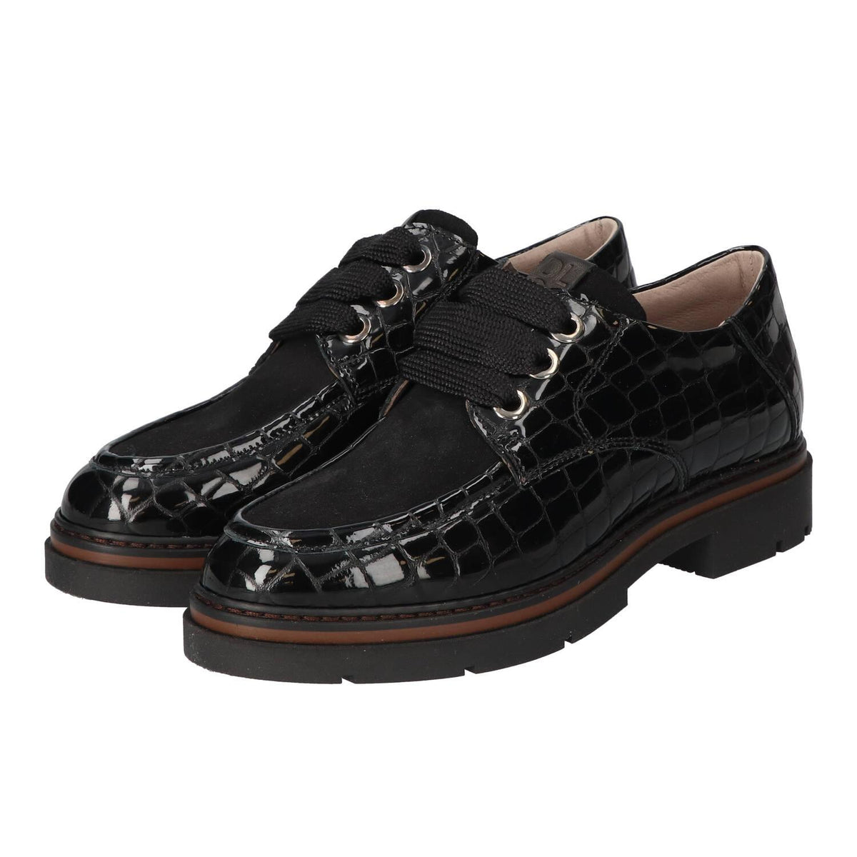 Veterschoenen, Zwart