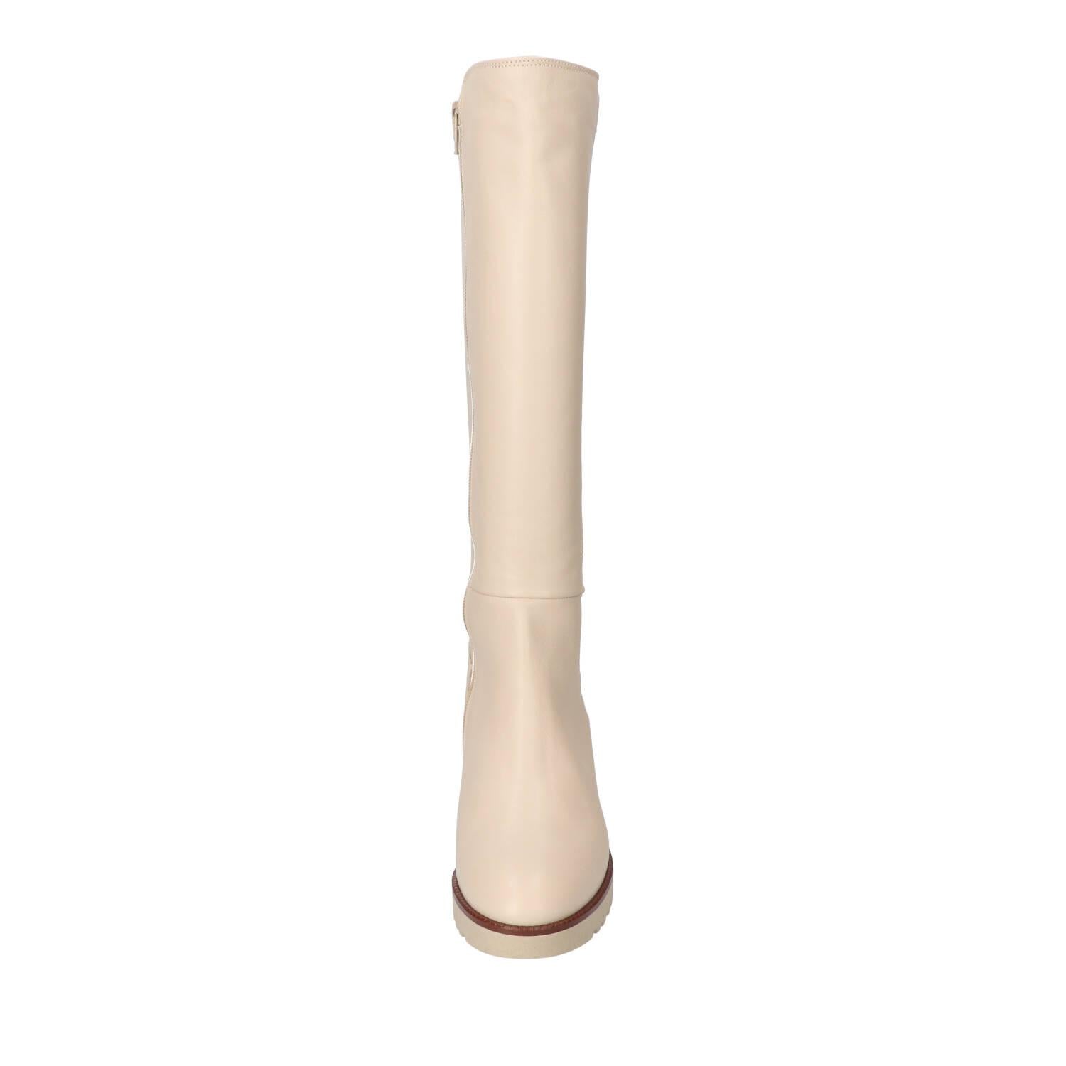 Laarzen, Lichtbeige