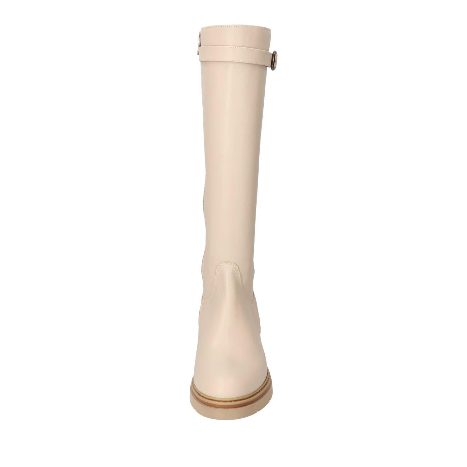Laarzen, Lichtbeige