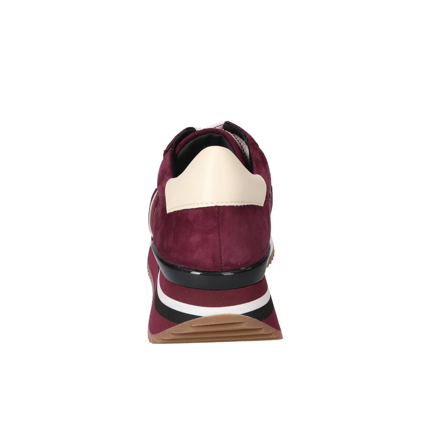 Sneakers, Bordeaux