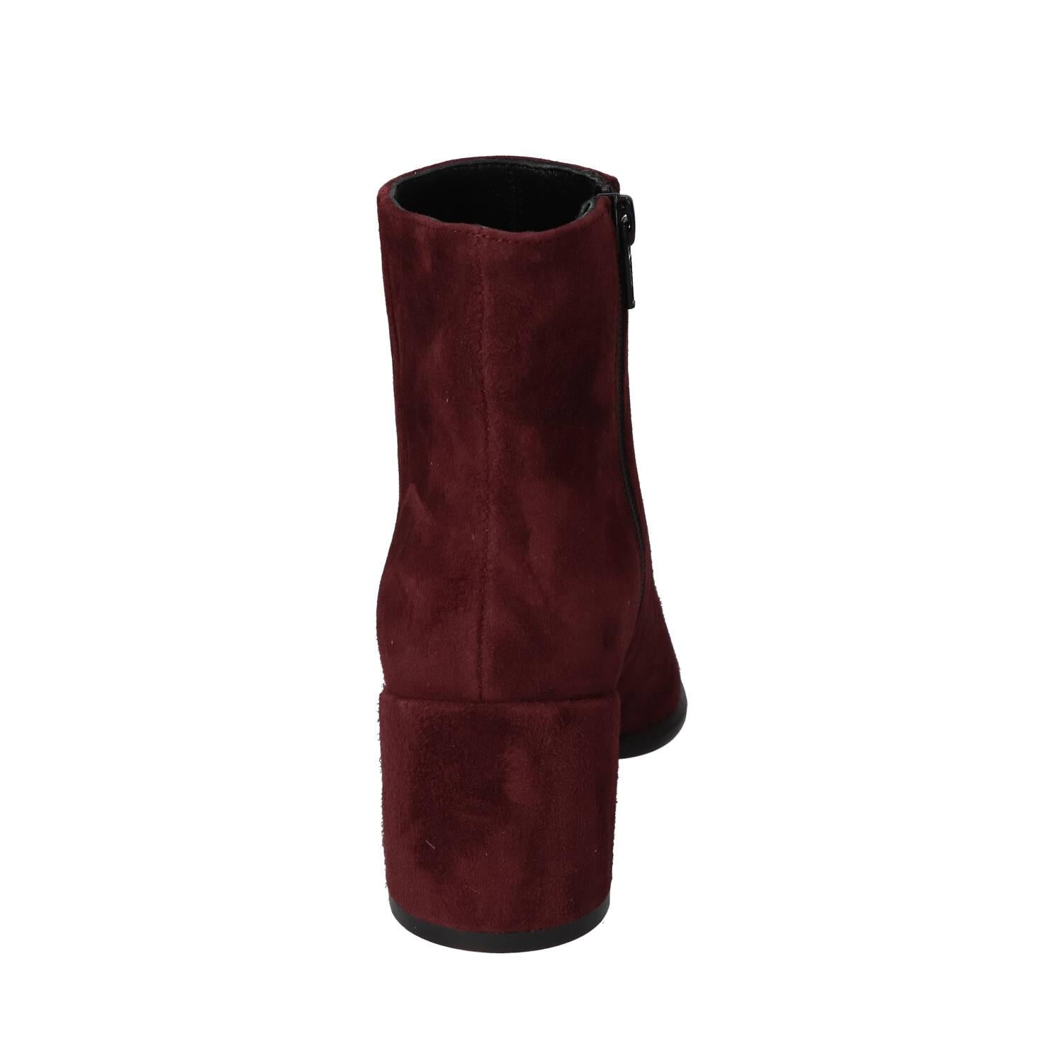 Booties, Bordeaux