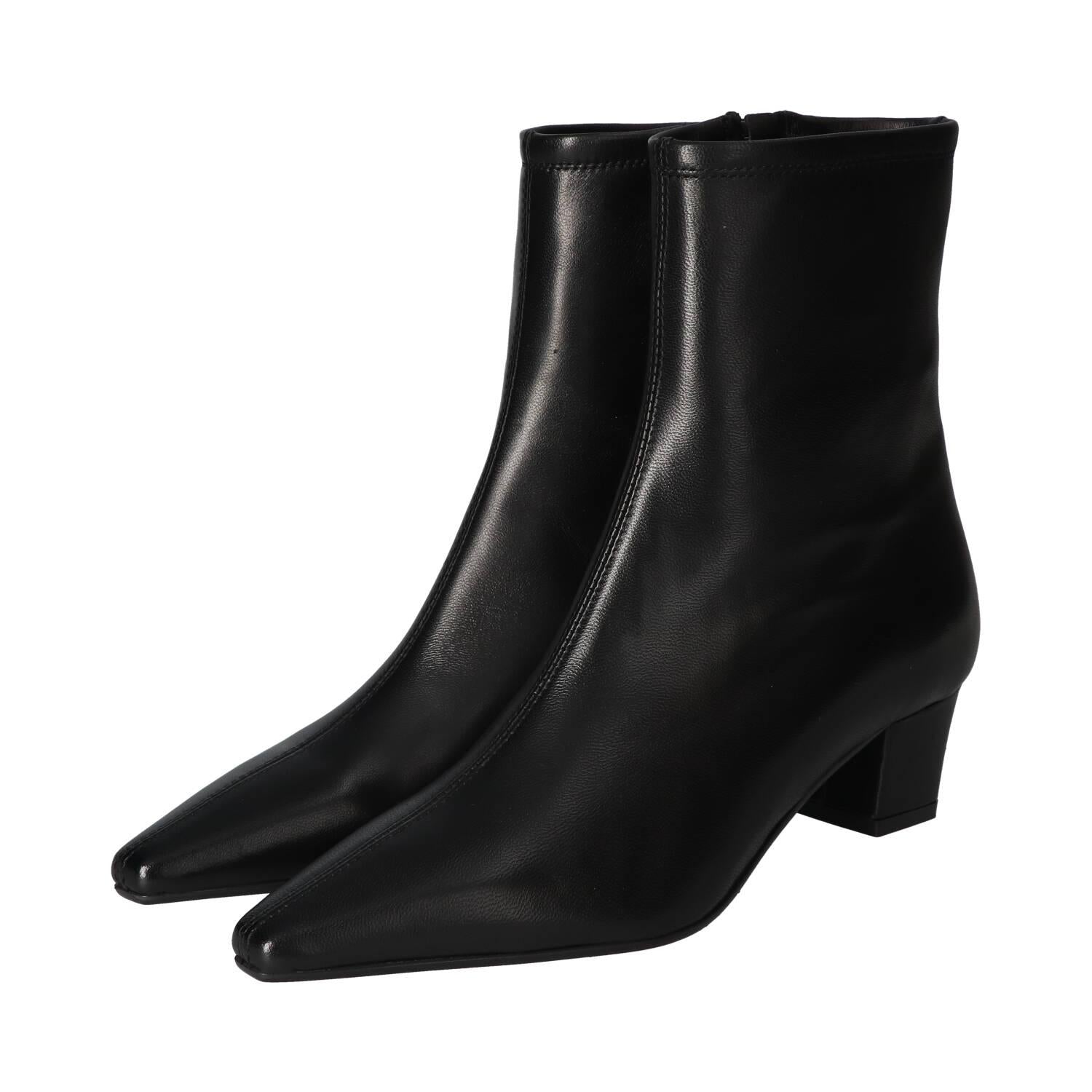 Booties, Zwart