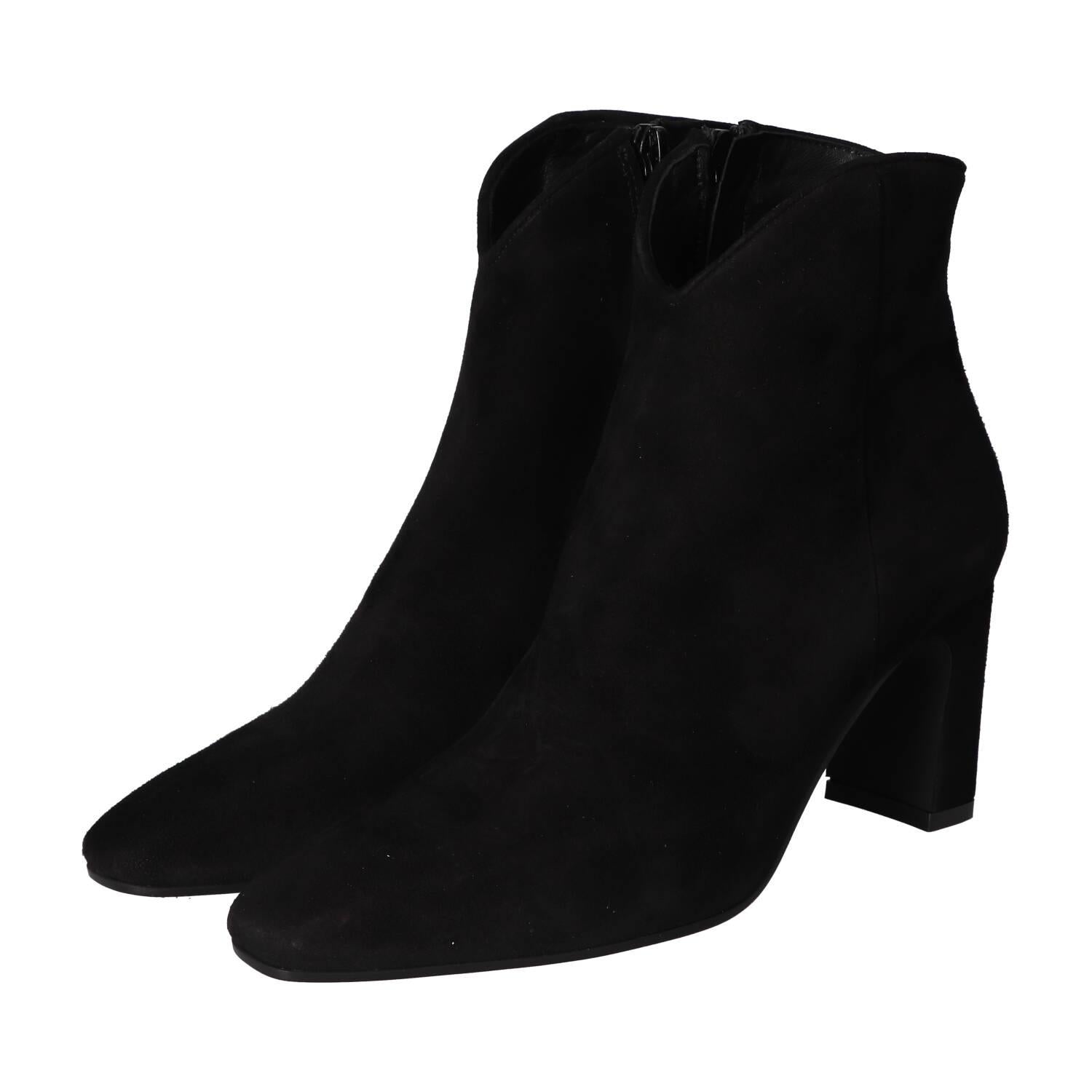 Booties, Zwart