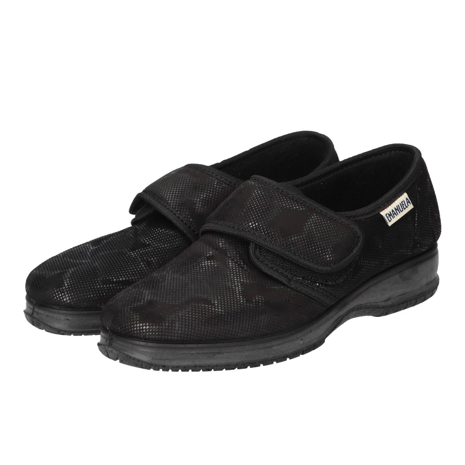 Pantoffels, Zwart