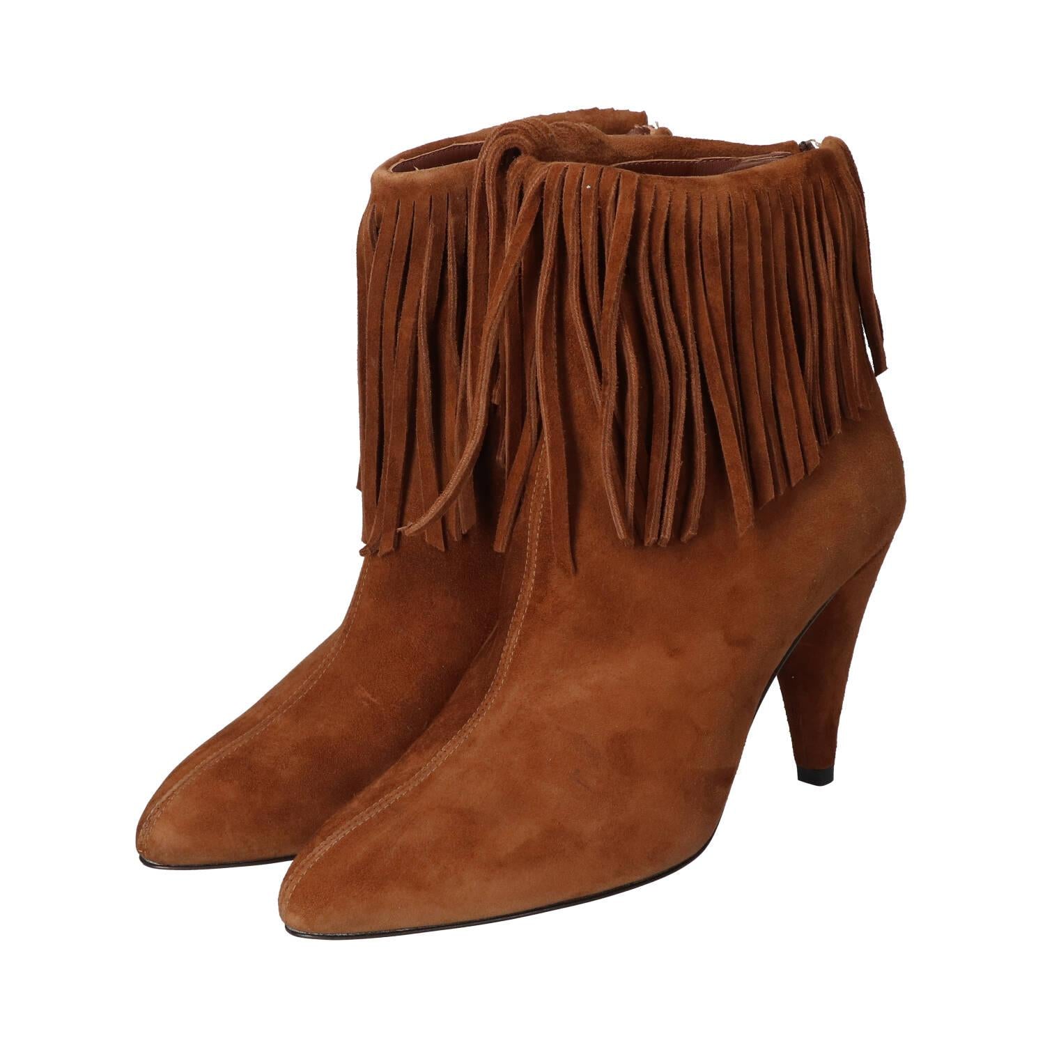 Booties, Cognac