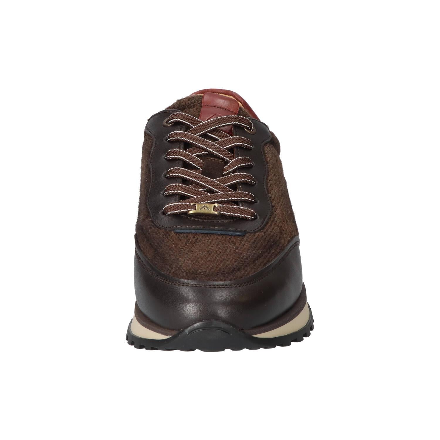 Sneakers, Donkerbruin