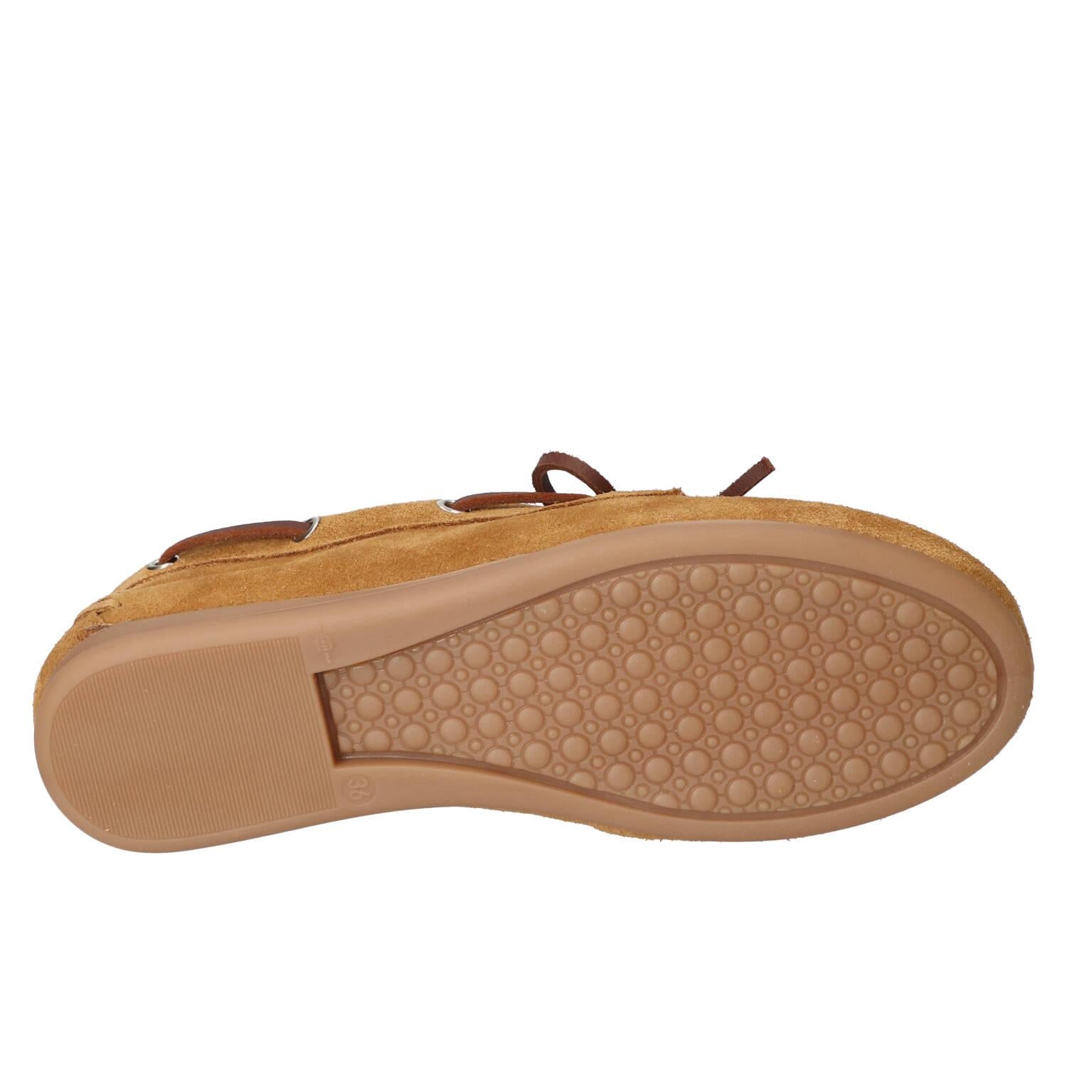Veterschoenen, Lichtbeige