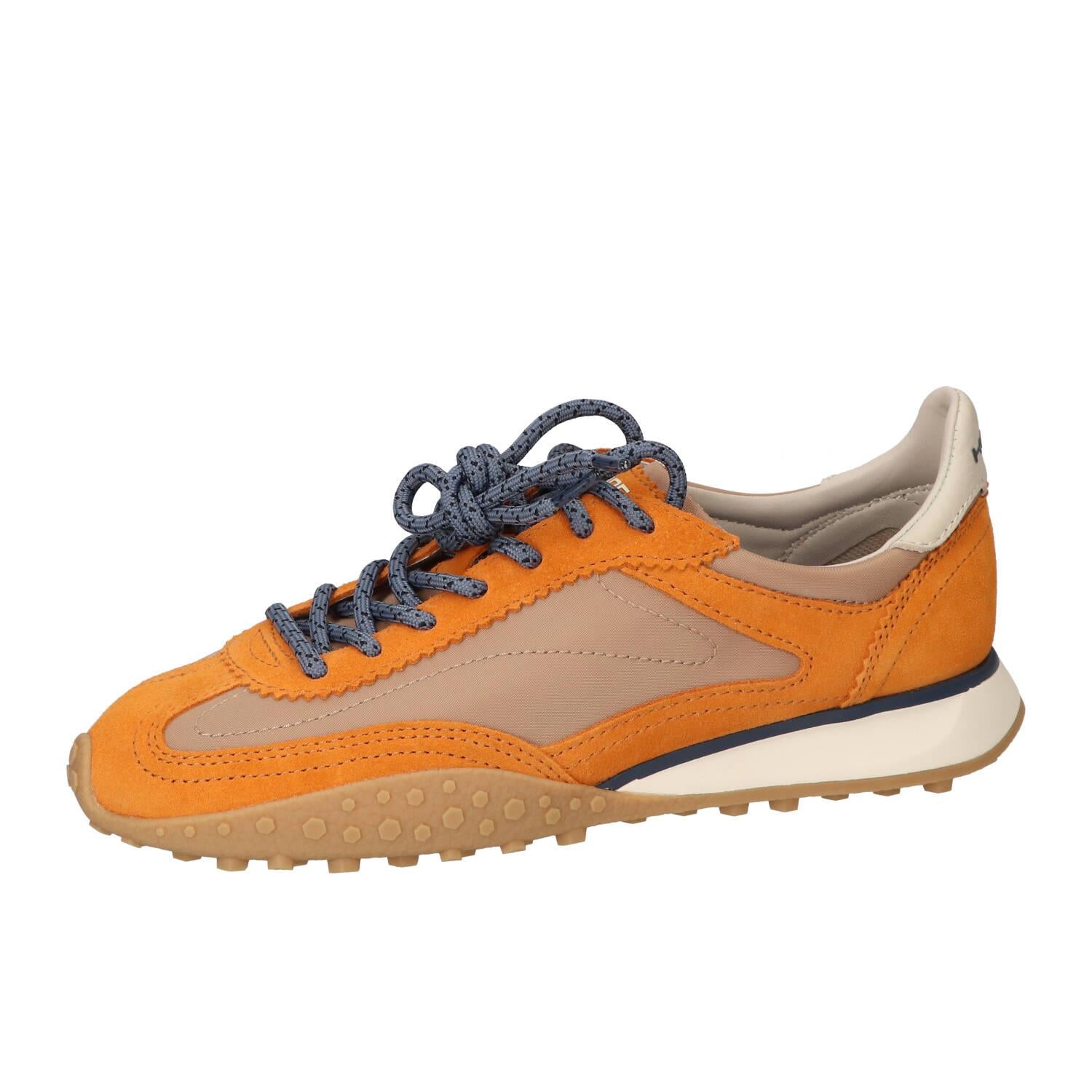 Sneakers, Oranje