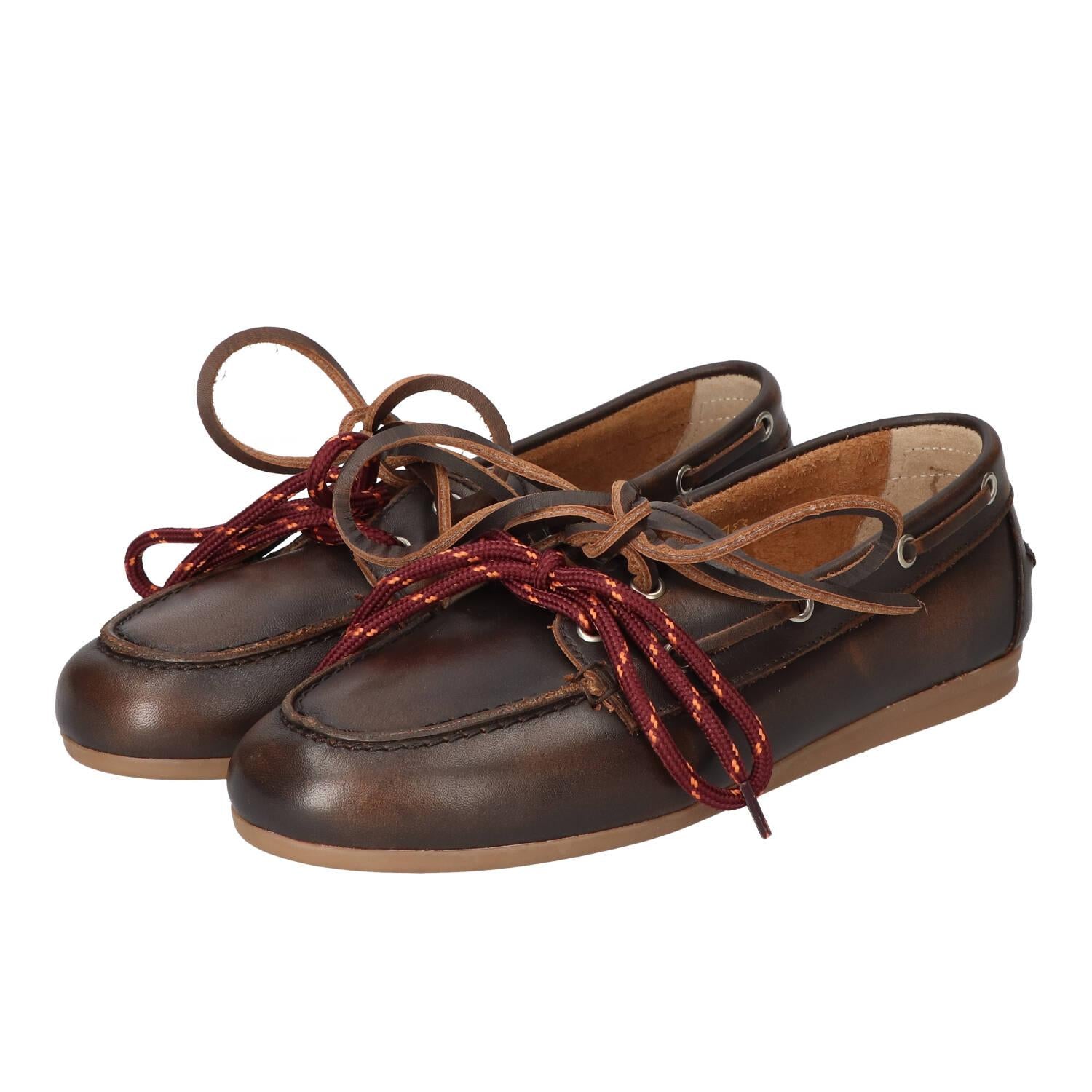 Veterschoenen, Donkerbruin