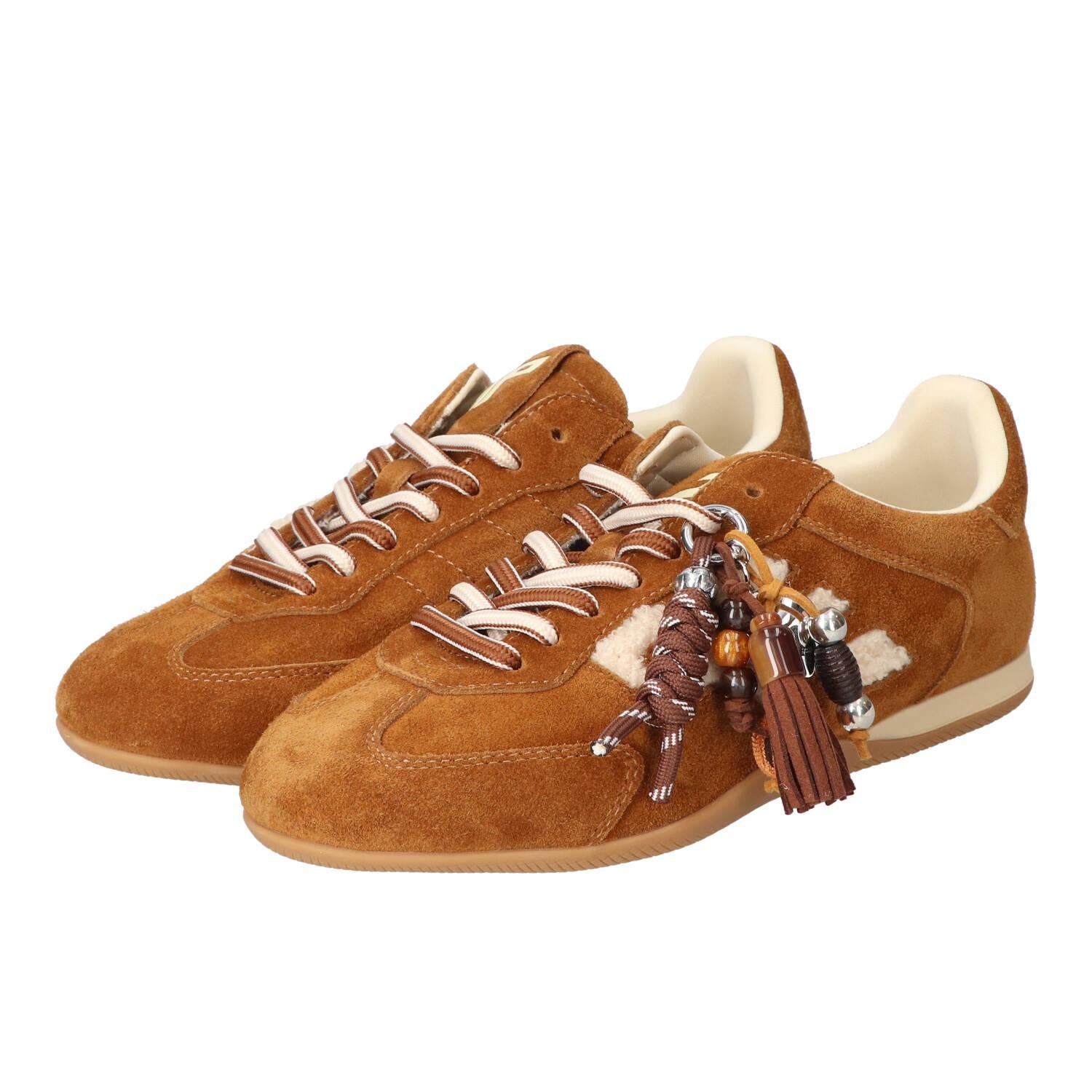 Sneakers, Cognac