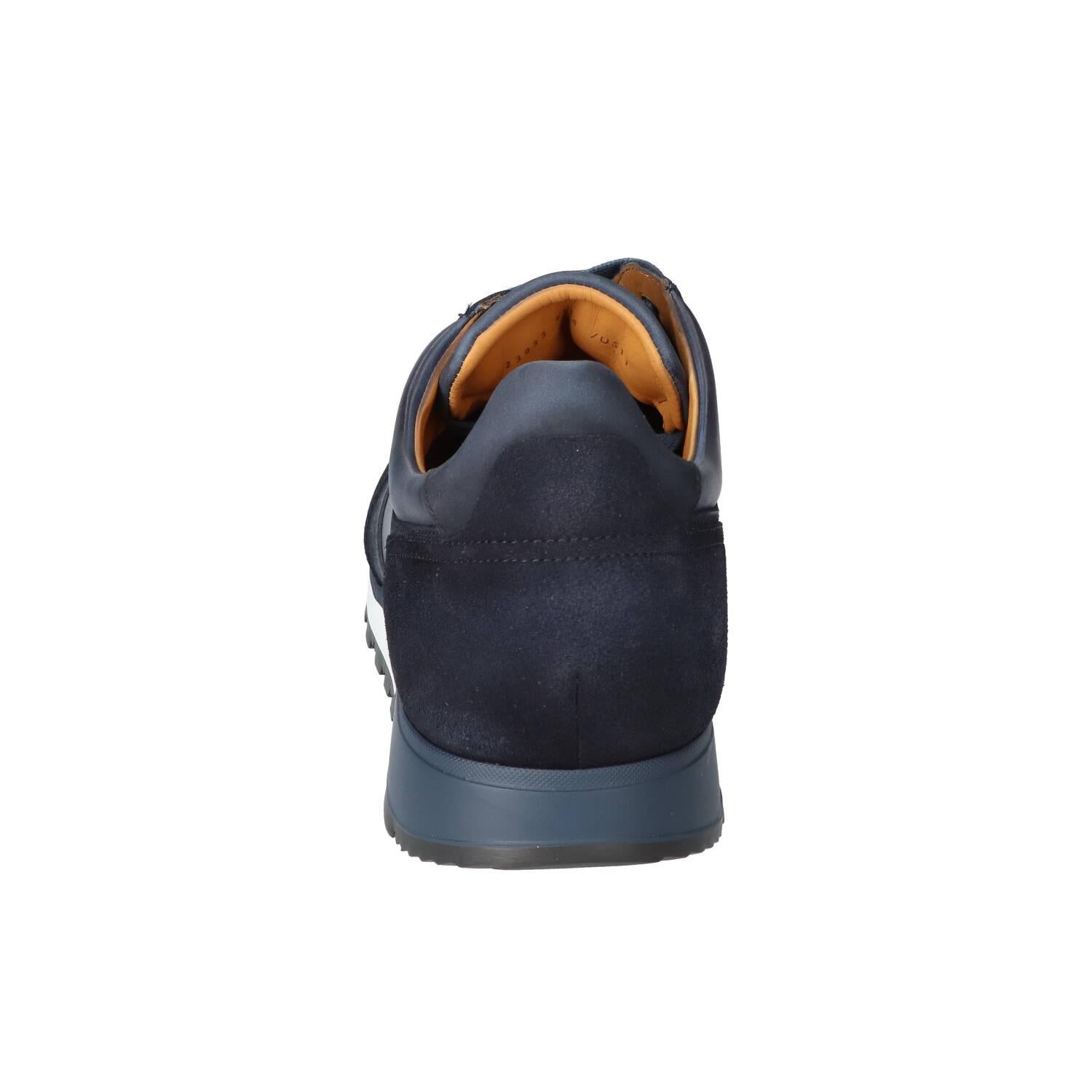 Sneakers, Blauw