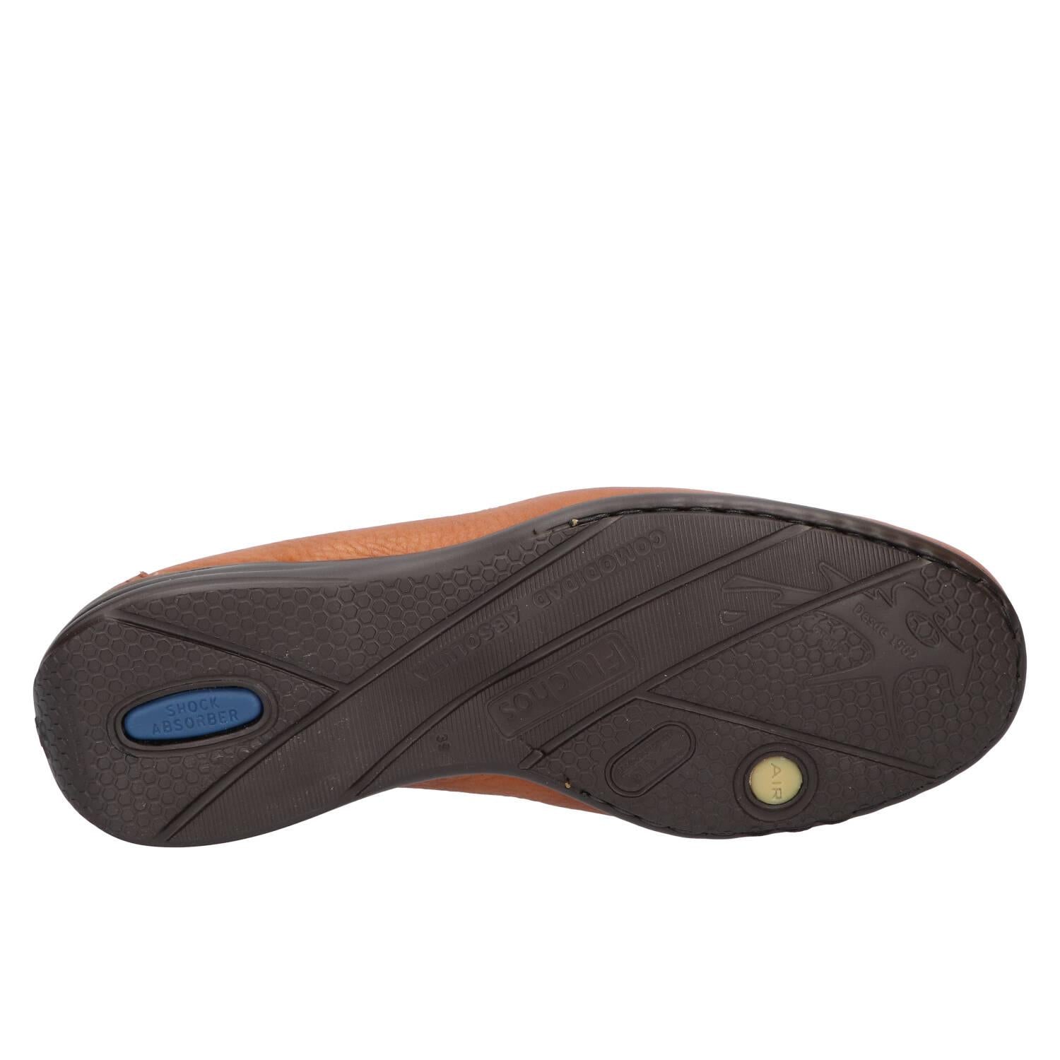Chaussures à enfiler, Cognac