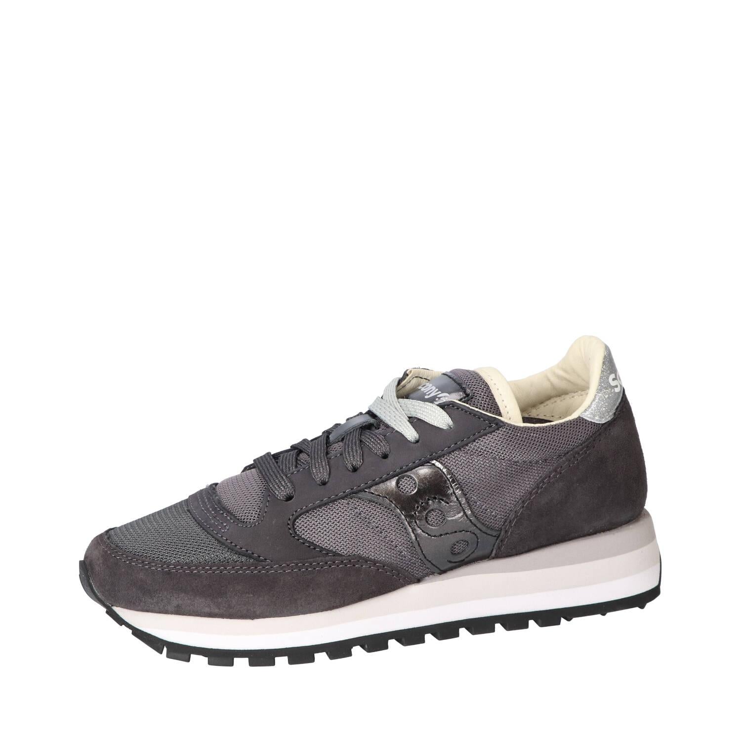 Sneakers, Zwart