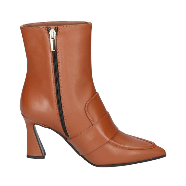 Booties, Cognac