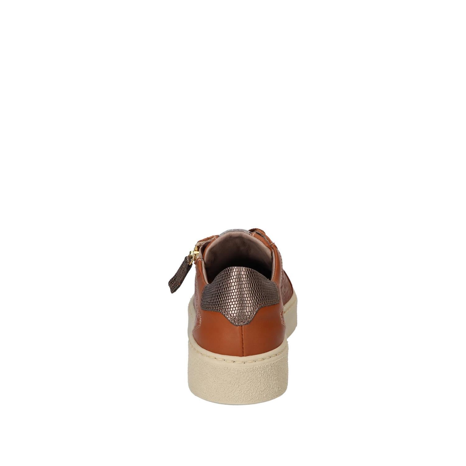 Baskets, Cognac