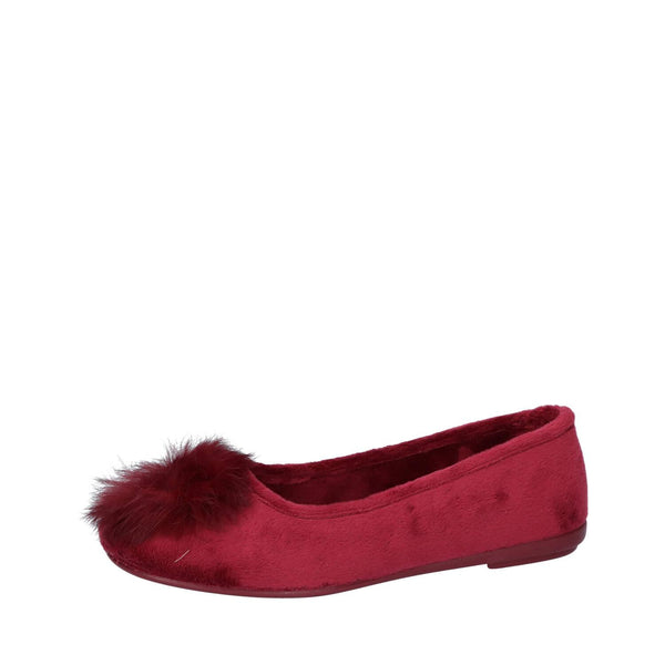 Chaussons, Rouge