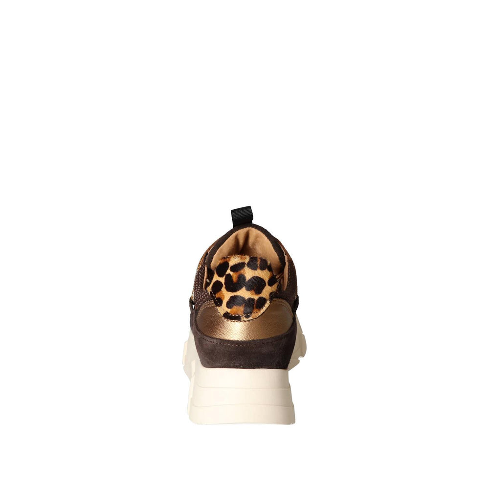 Baskets, marron foncé