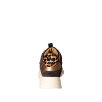 Baskets, marron foncé