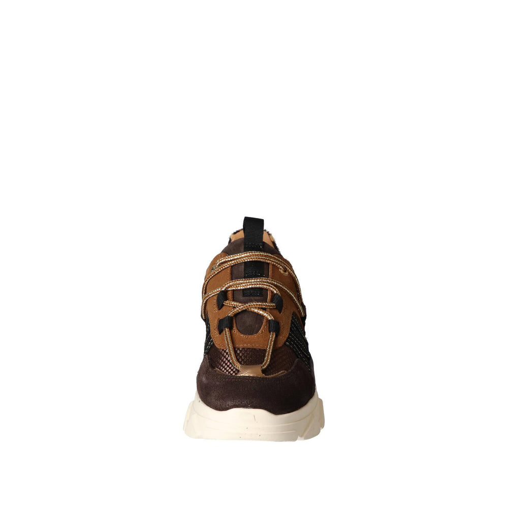 Baskets, marron foncé