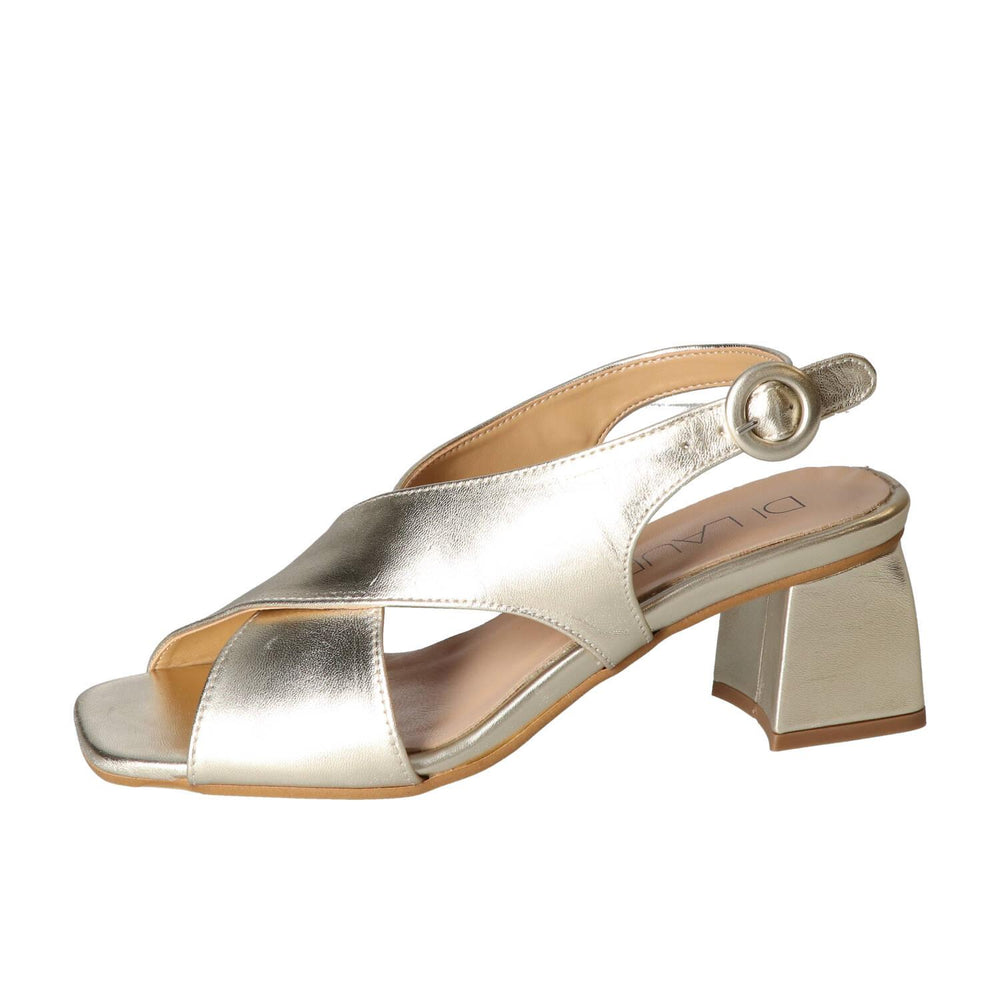 Sandalen, Goud