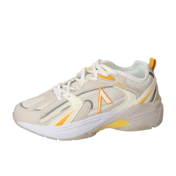 Baskets, beige clair