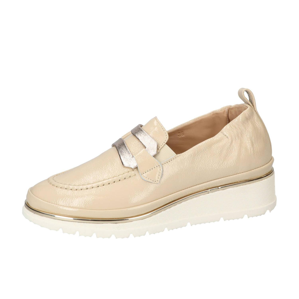 Chaussures à enfiler, Beige clair