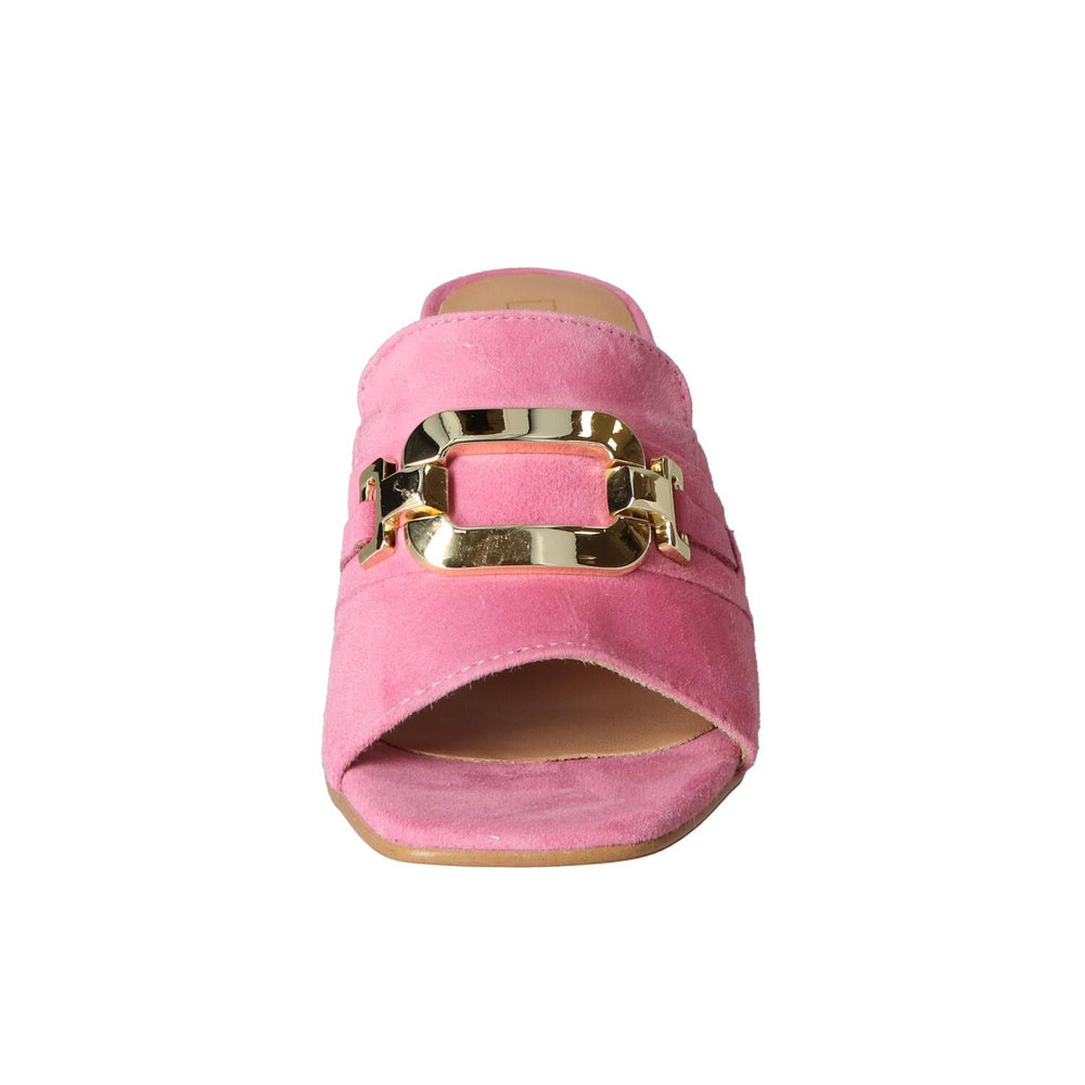 Mules, Rose