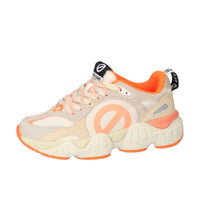Sneakers, Oranje