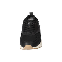 Sneakers, Zwart