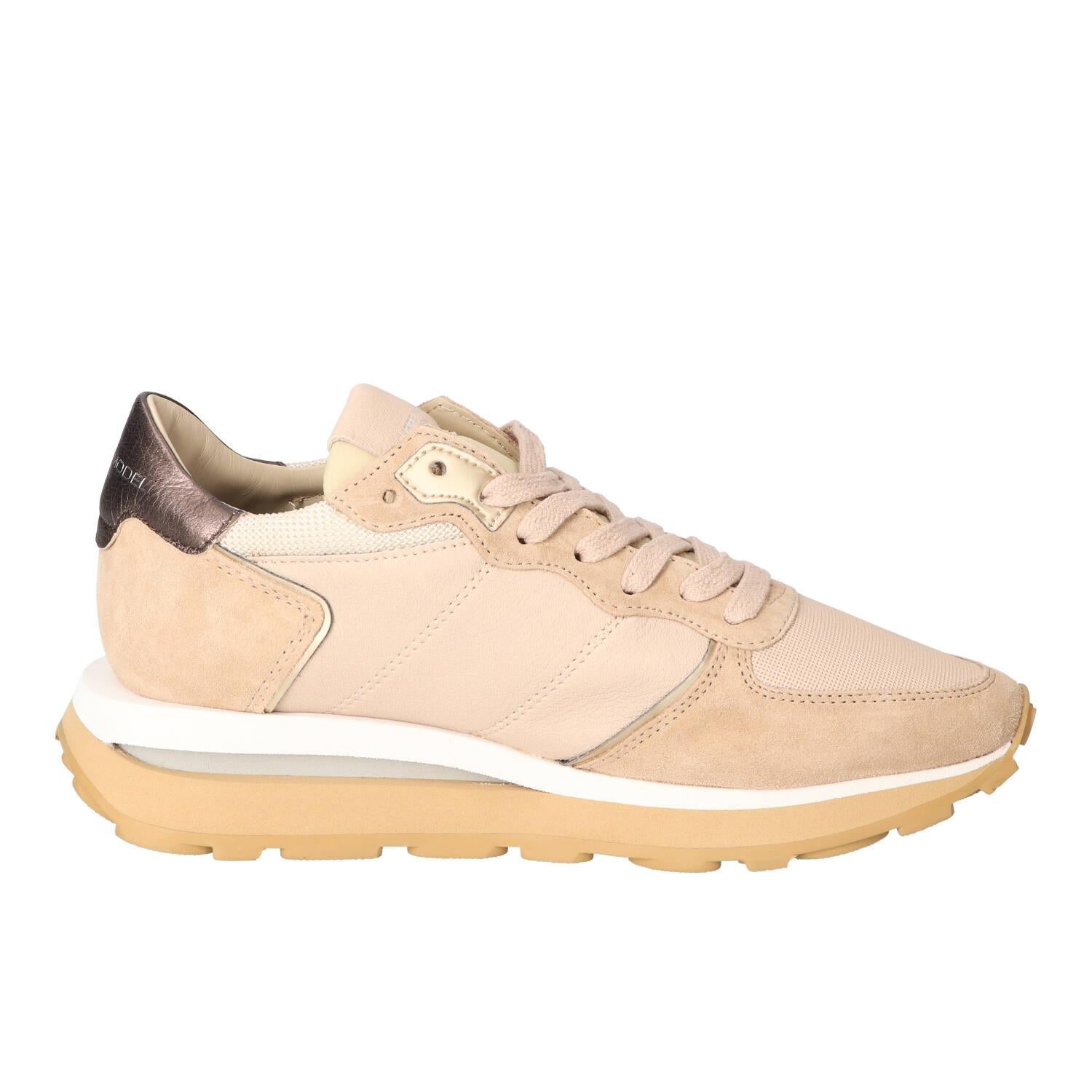 Baskets, beige clair
