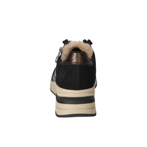 Sneakers, Brons