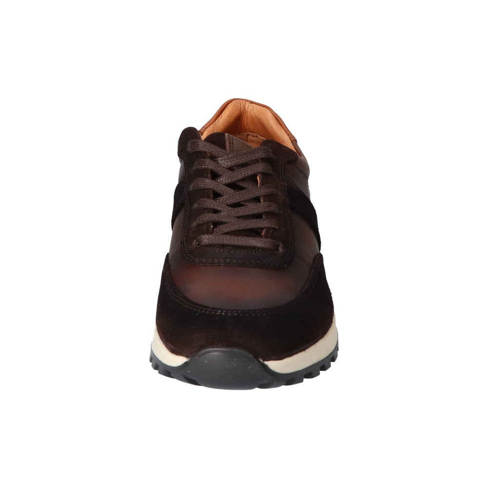 Baskets, marron foncé