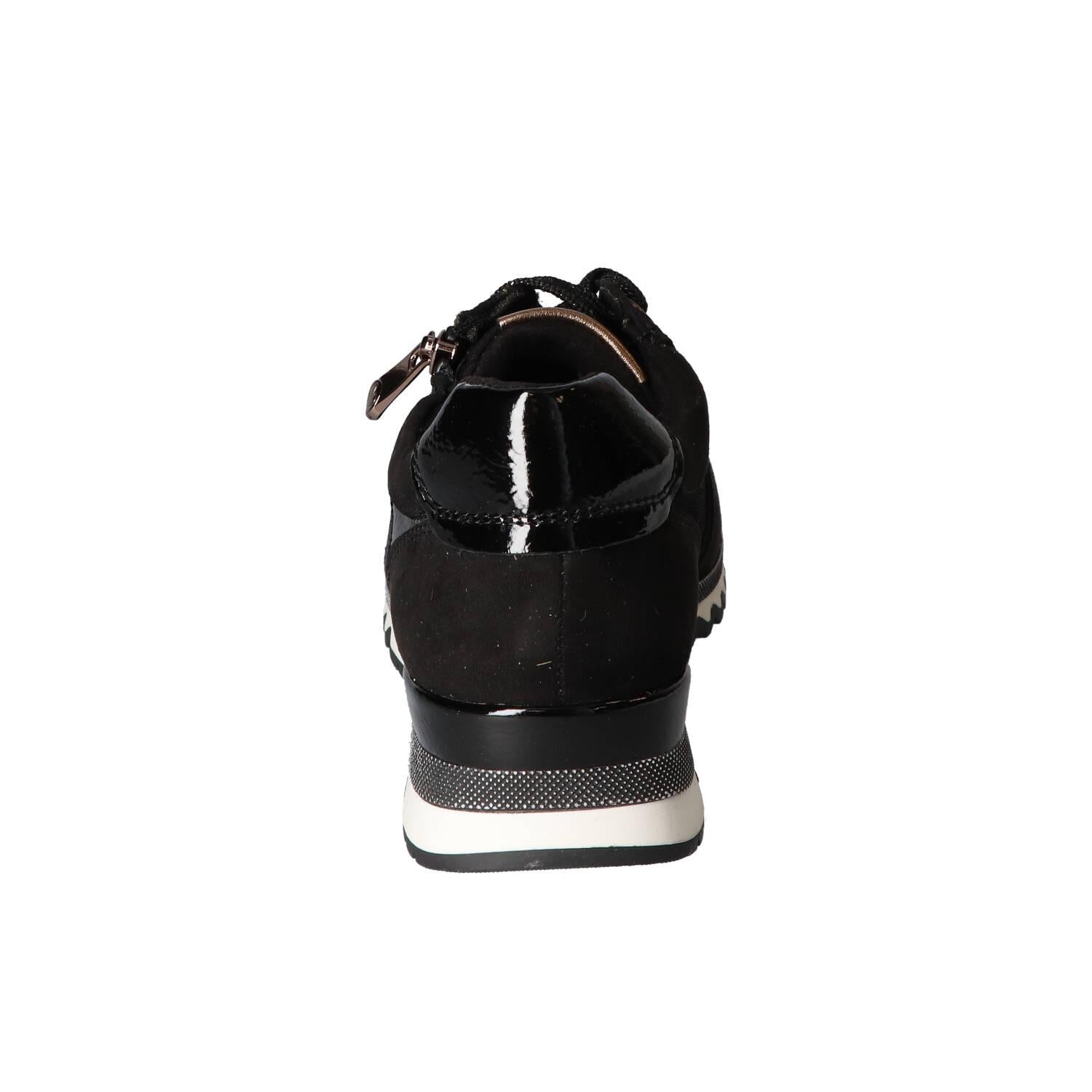 Baskets, noires