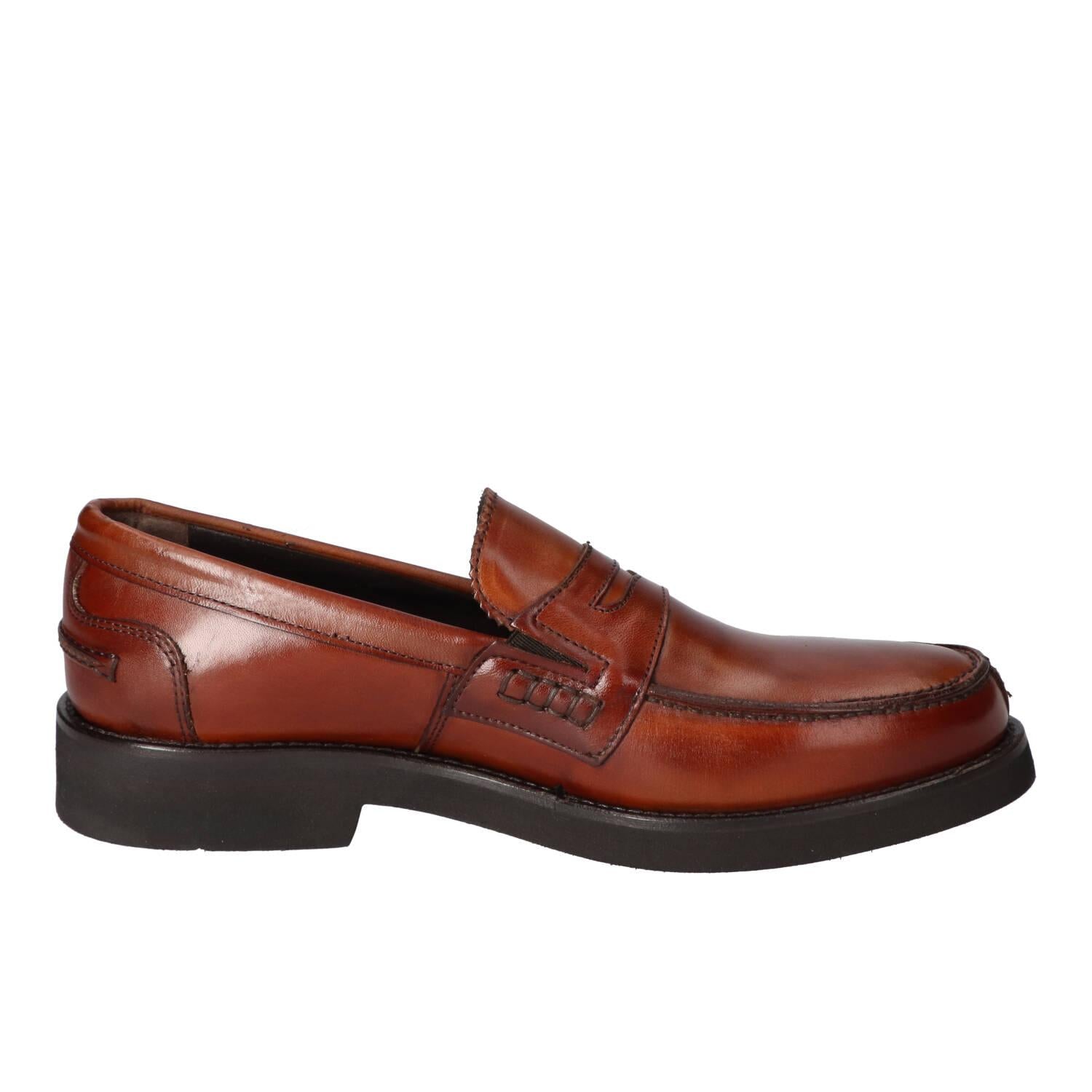 Chaussures à enfiler, Cognac