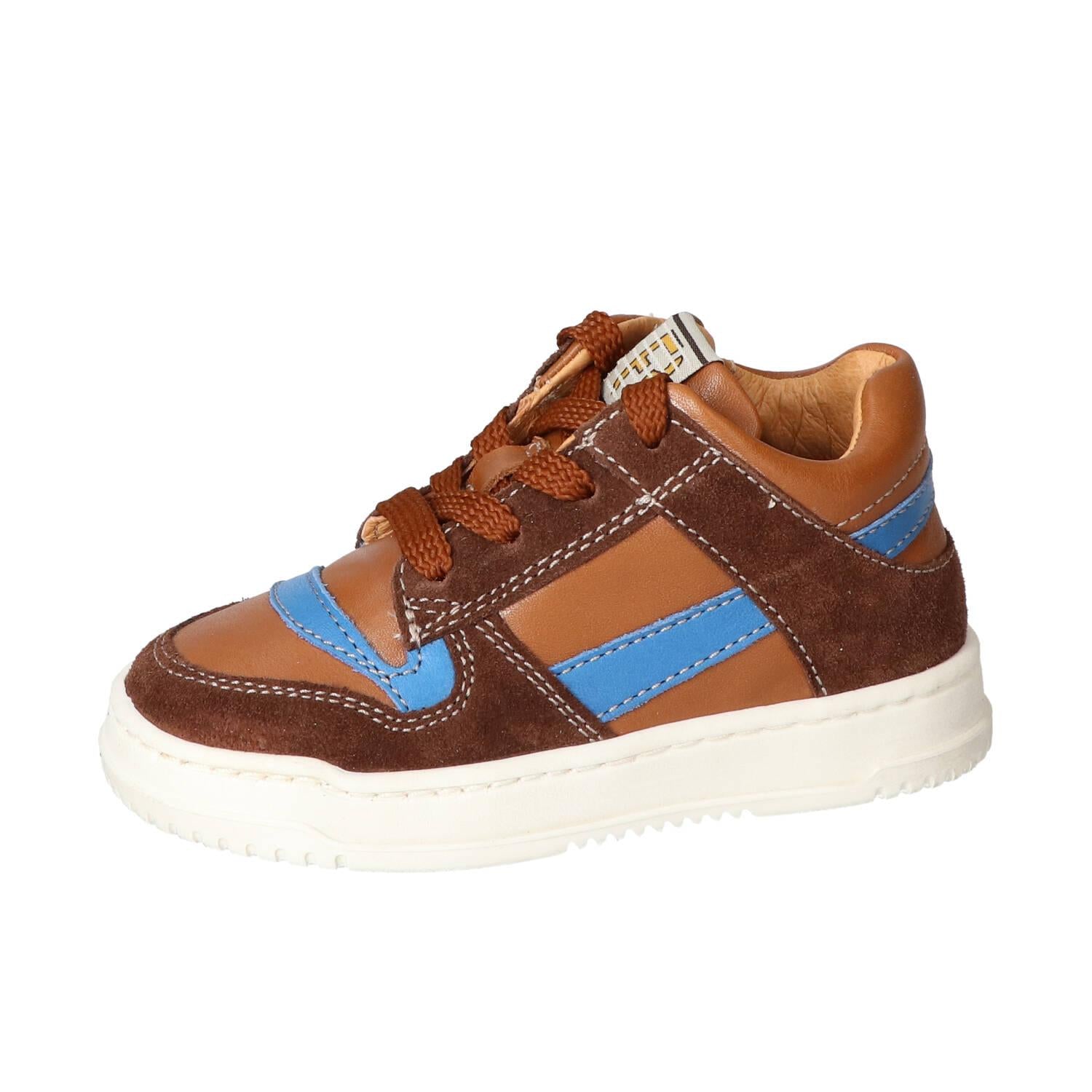 Chaussures à lacets, Cognac