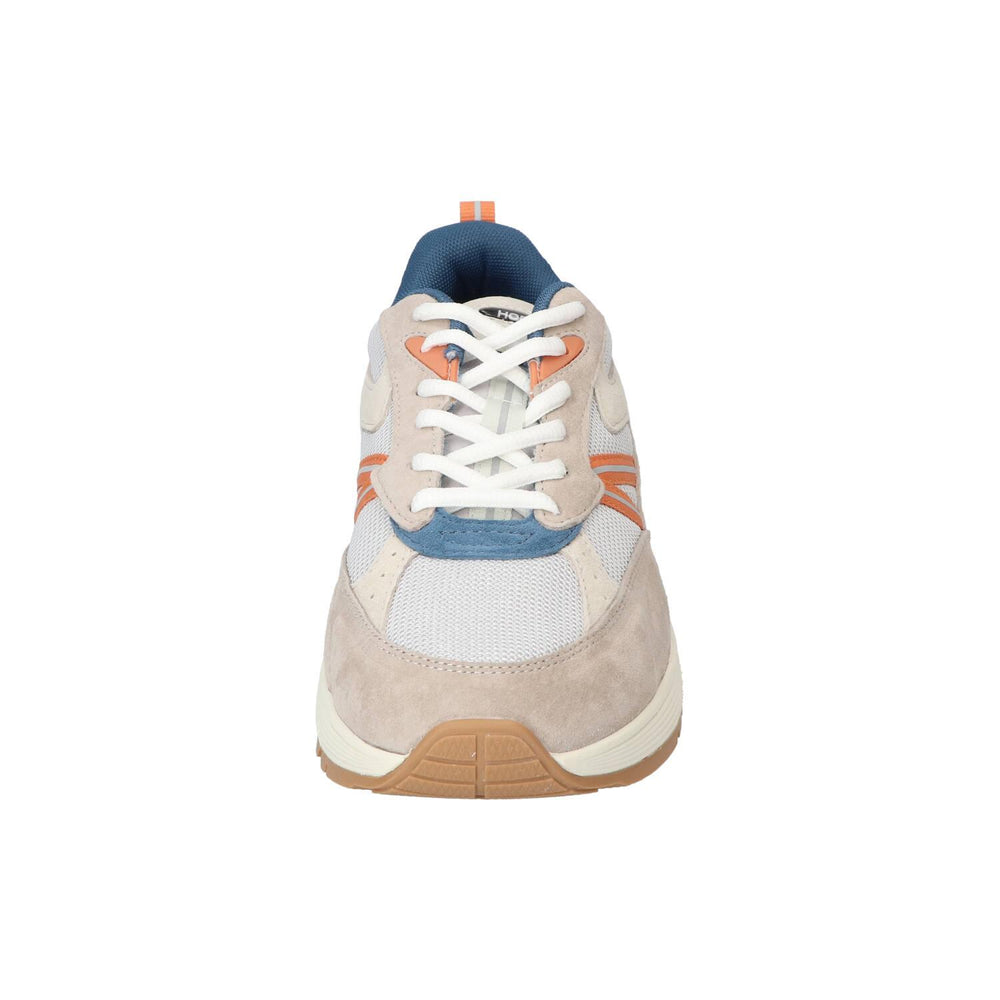 Baskets, gris clair