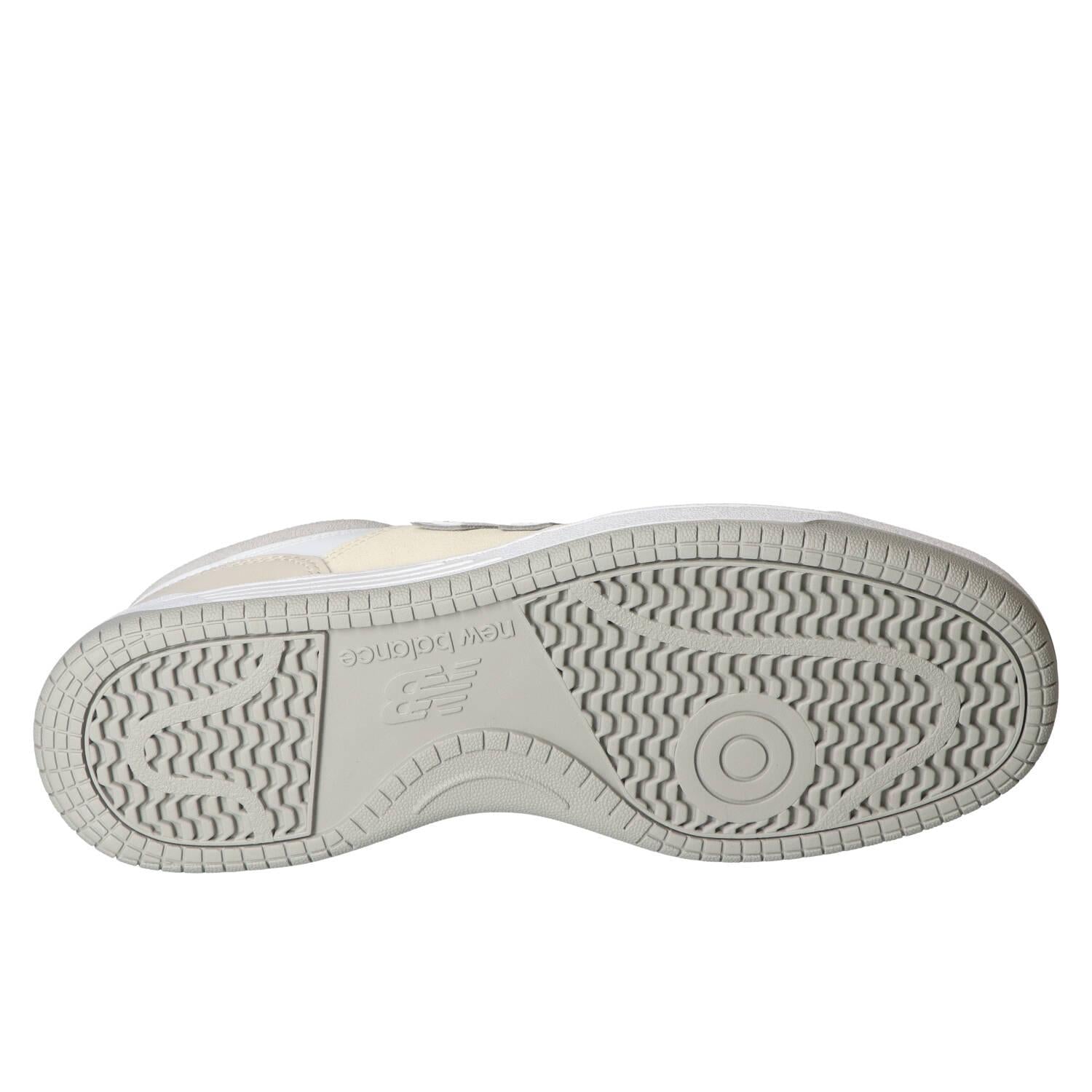 Baskets, beige clair