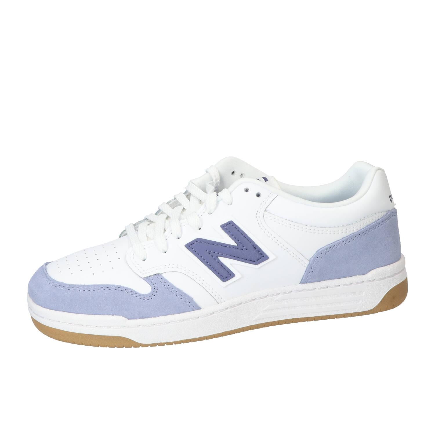 Baskets, bleu clair