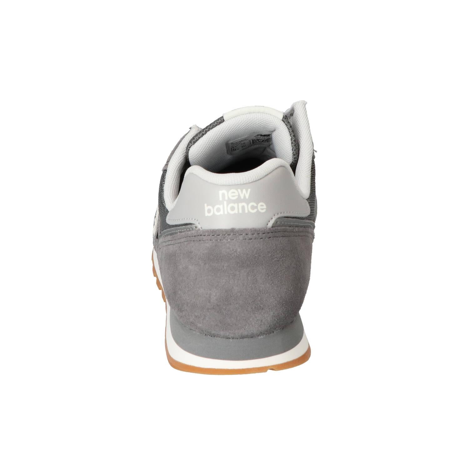 Baskets, gris