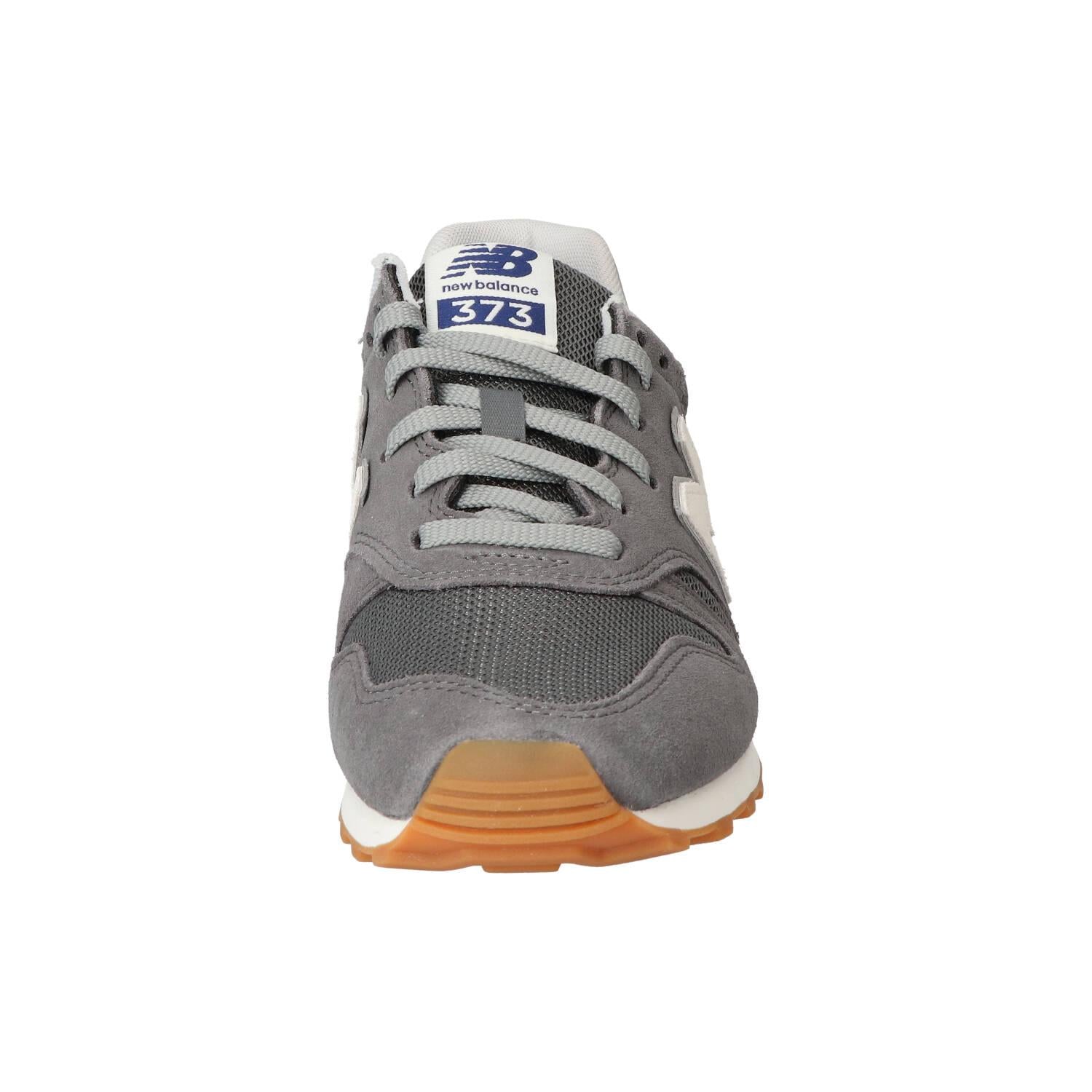 Baskets, gris
